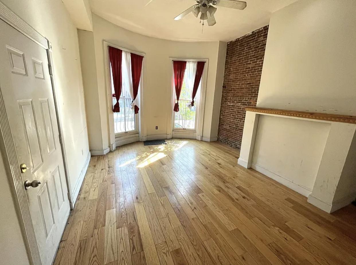 669 Massachusetts Ave, Roxbury