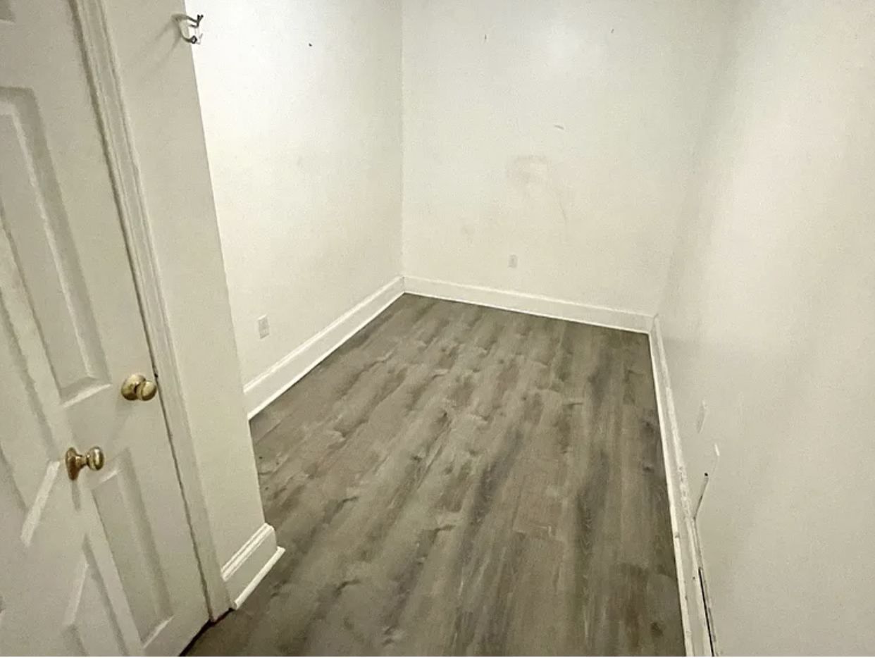 669 Massachusetts Ave, Roxbury