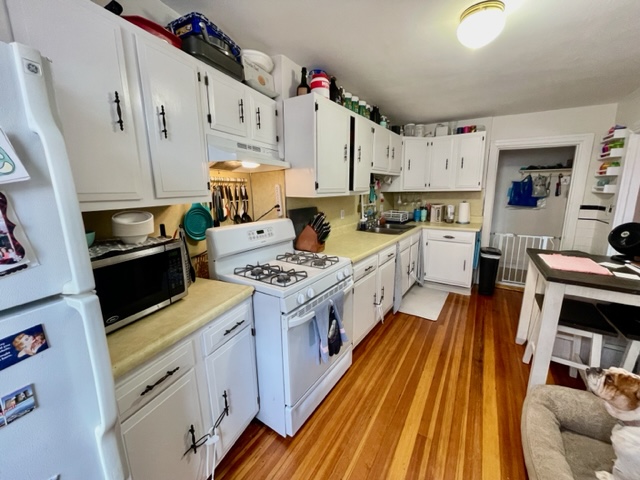 2 bed, 1 bath apartment for rent at 357 Hanover St Unit 2, North End — photo 6 of 11