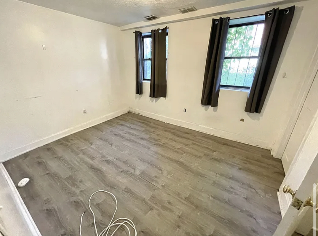 669 Massachusetts Ave, Roxbury