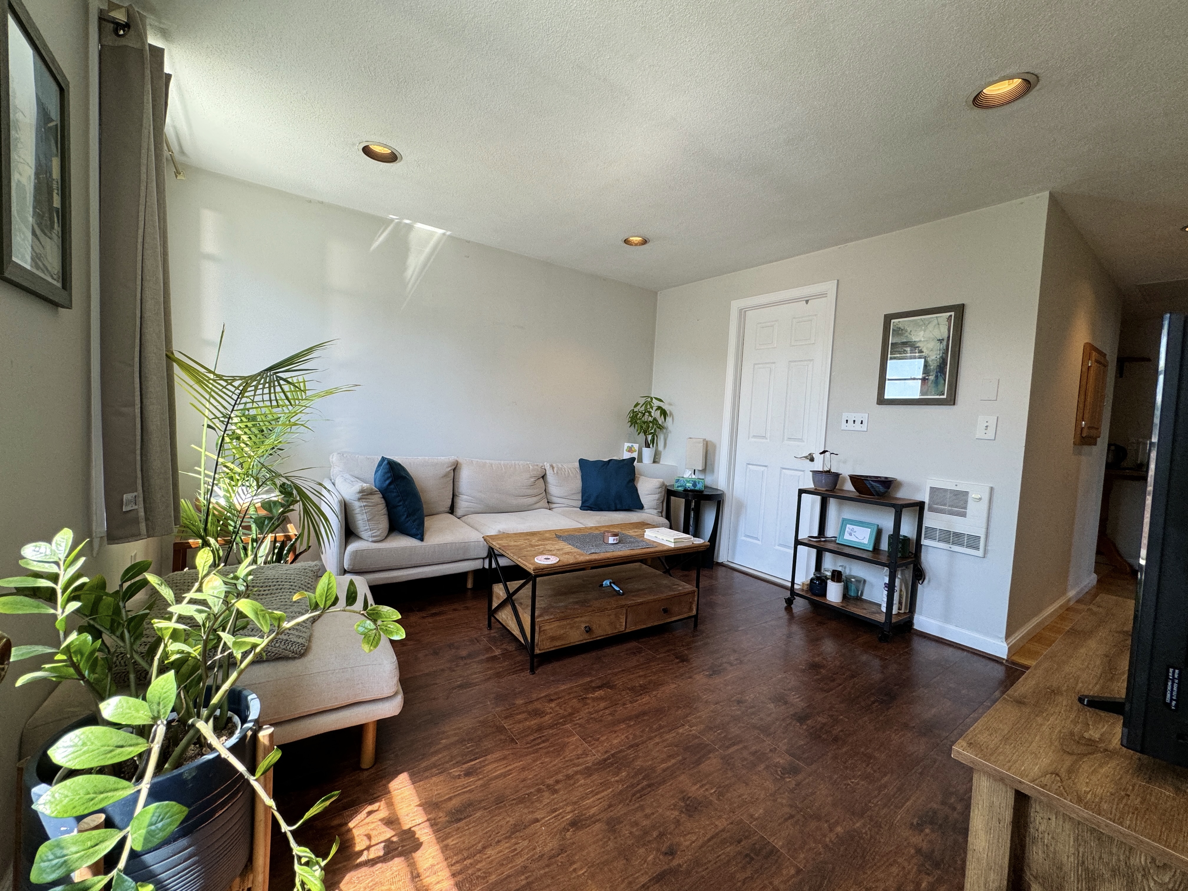 2 bed, 1 bath apartment for rent at 14 Mallet St Unit 3, Dorchester — photo 6 of 11