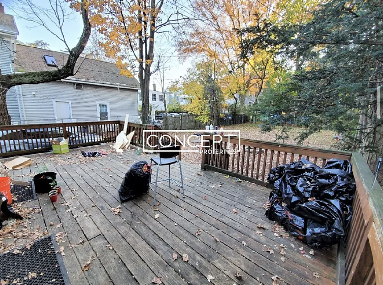 75 Alleghany St, Mission Hill