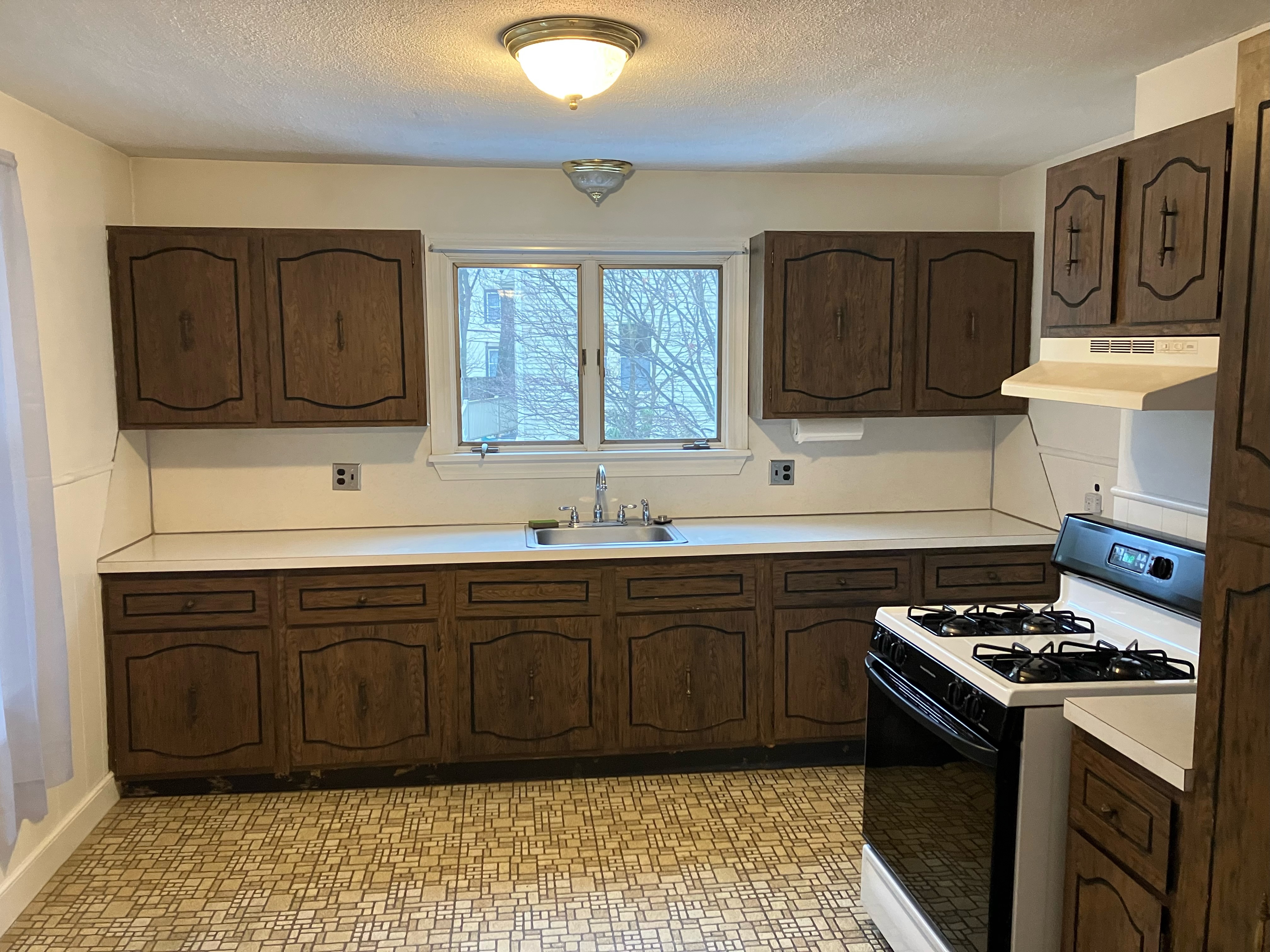 1 bed, 1 bath apartment for rent at 77 Wendell St Unit 77, Harvard Square — photo 4 of 14