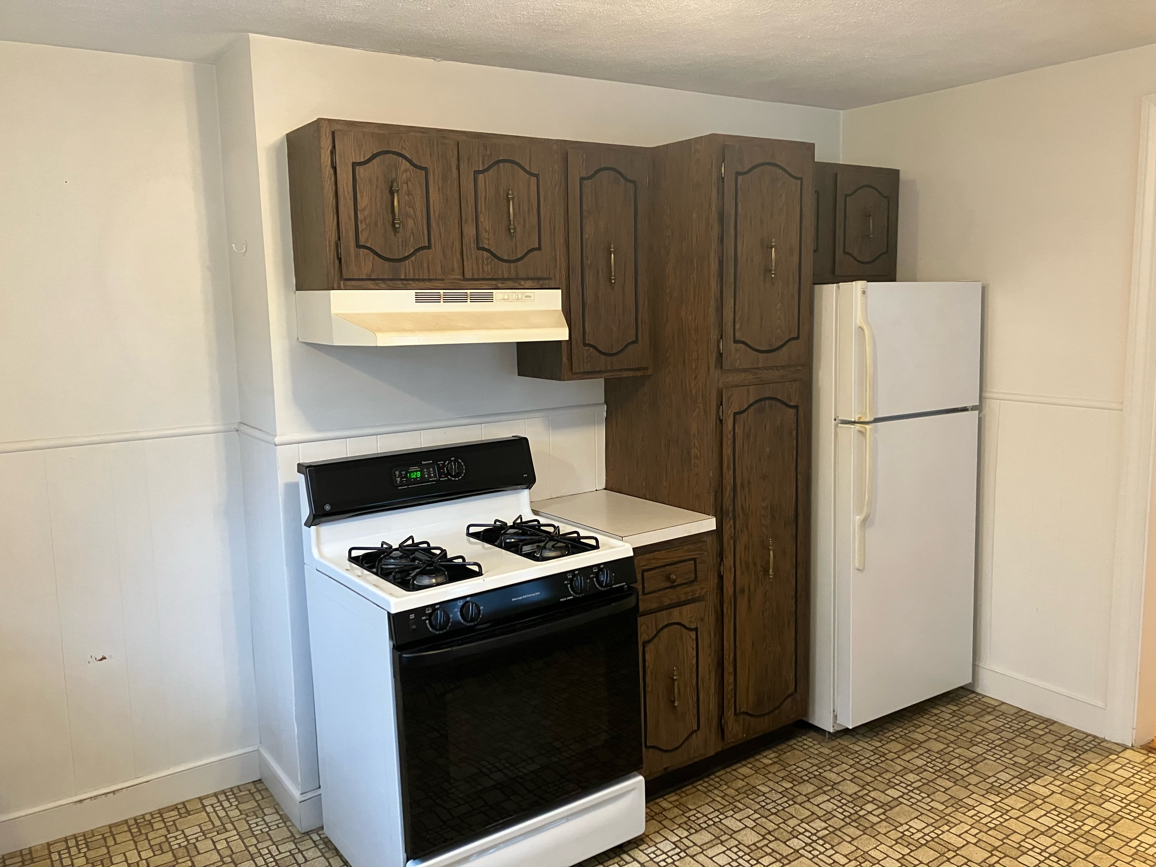 1 bed, 1 bath apartment for rent at 77 Wendell St Unit 77, Harvard Square — photo 2 of 14