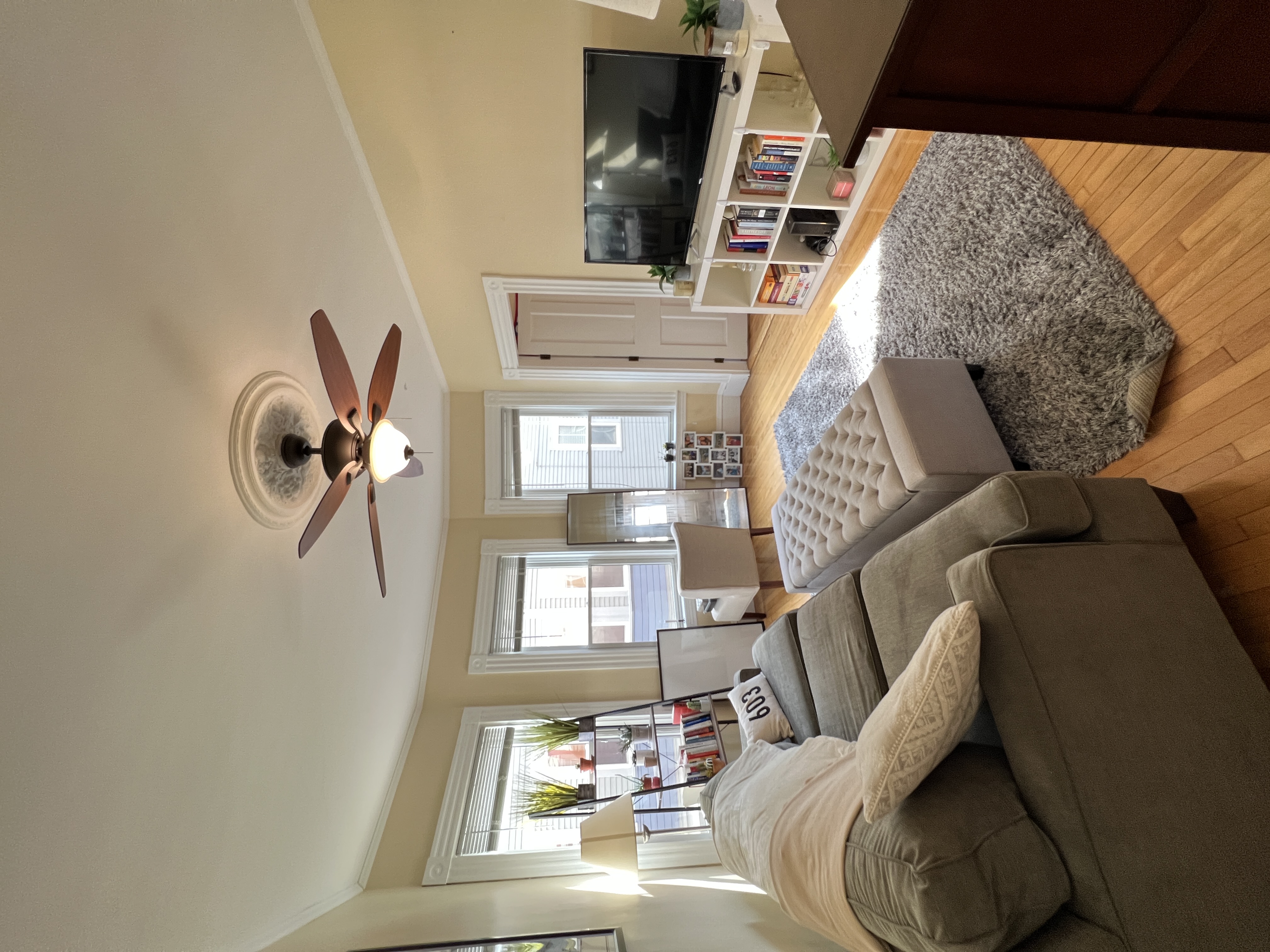 4 bed, 2.5 bath apartment for rent at 176 Elm Unit c, Davis Square — photo 5 of 13
