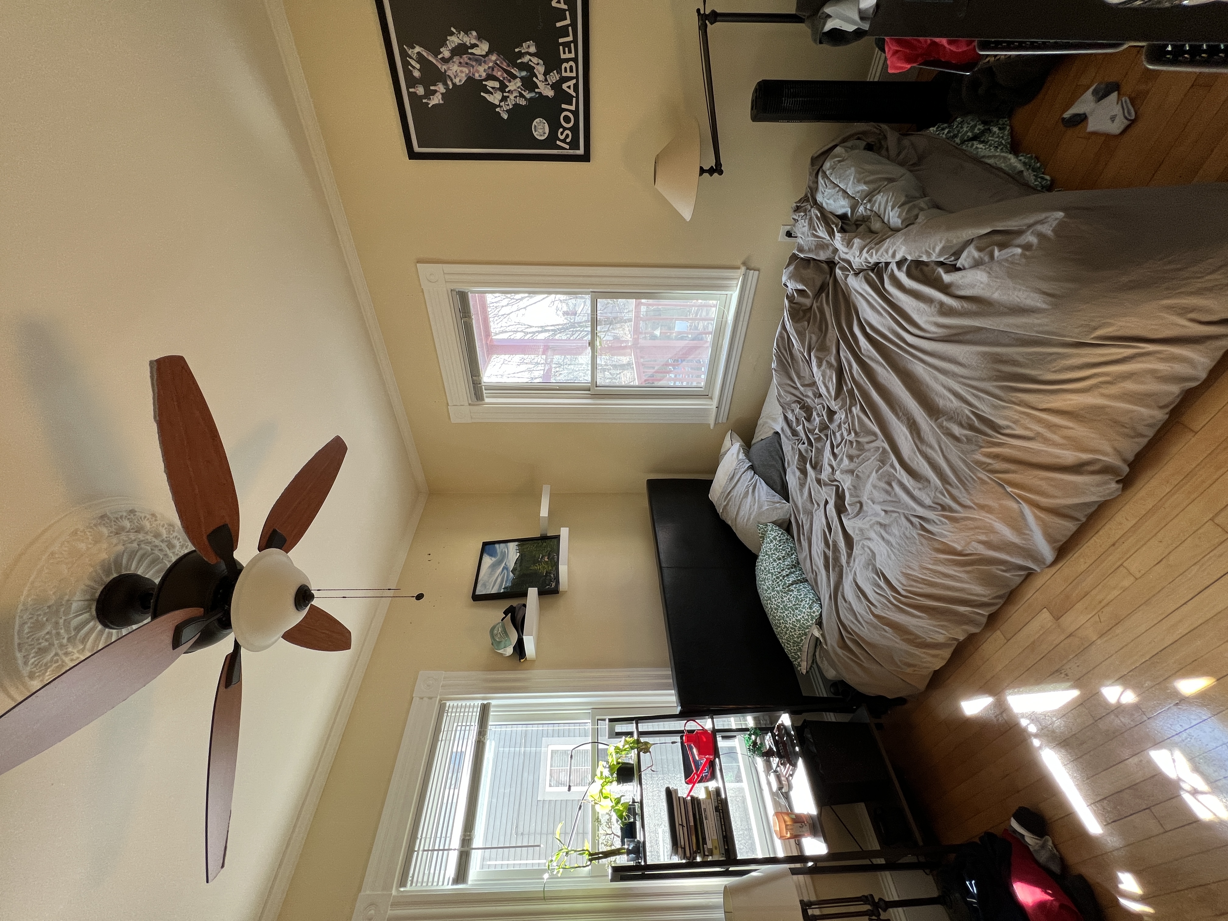 4 bed, 2.5 bath apartment for rent at 176 Elm Unit c, Davis Square — photo 7 of 13