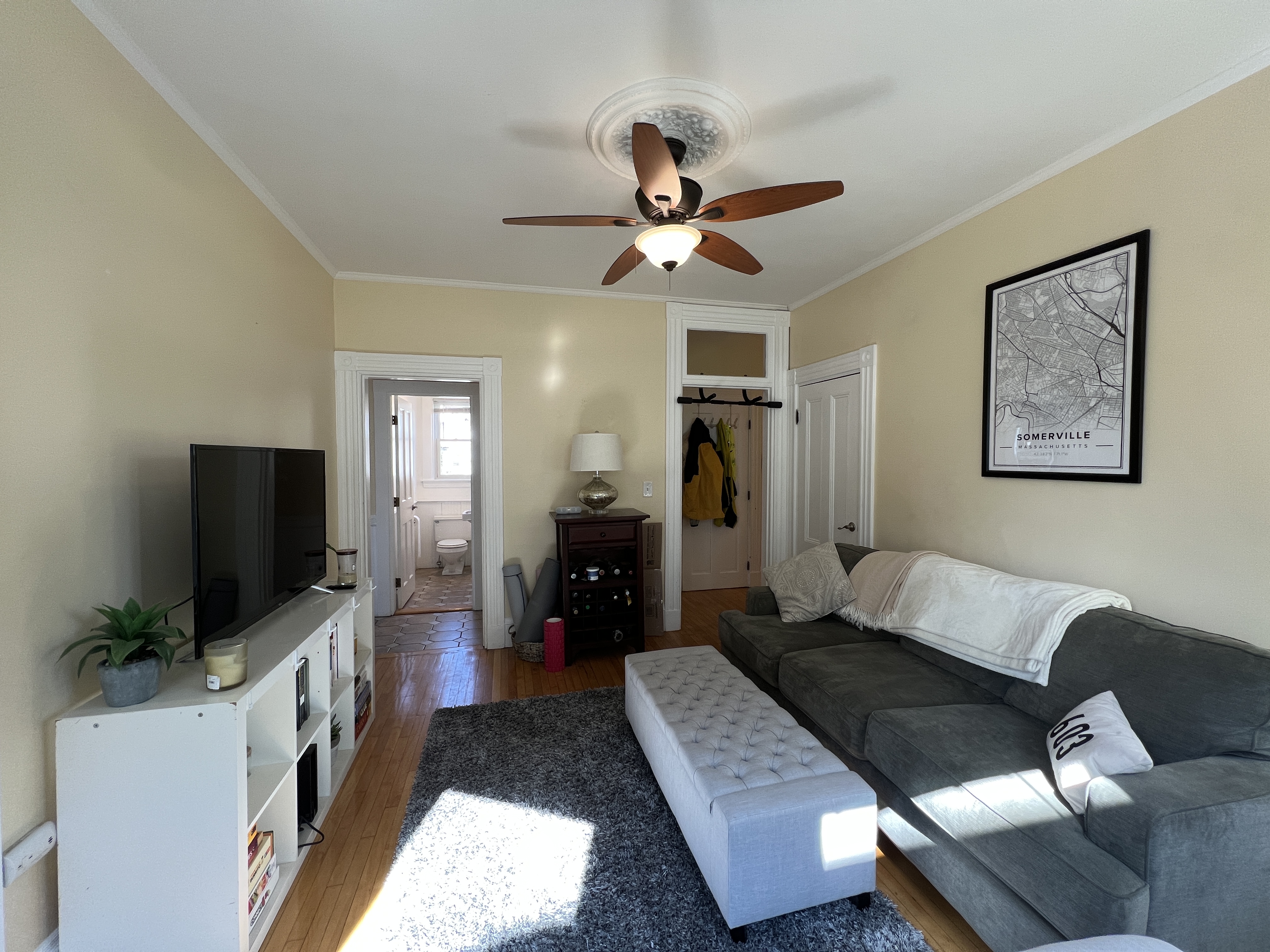 4 bed, 2.5 bath apartment for rent at 176 Elm Unit c, Davis Square — photo 9 of 13