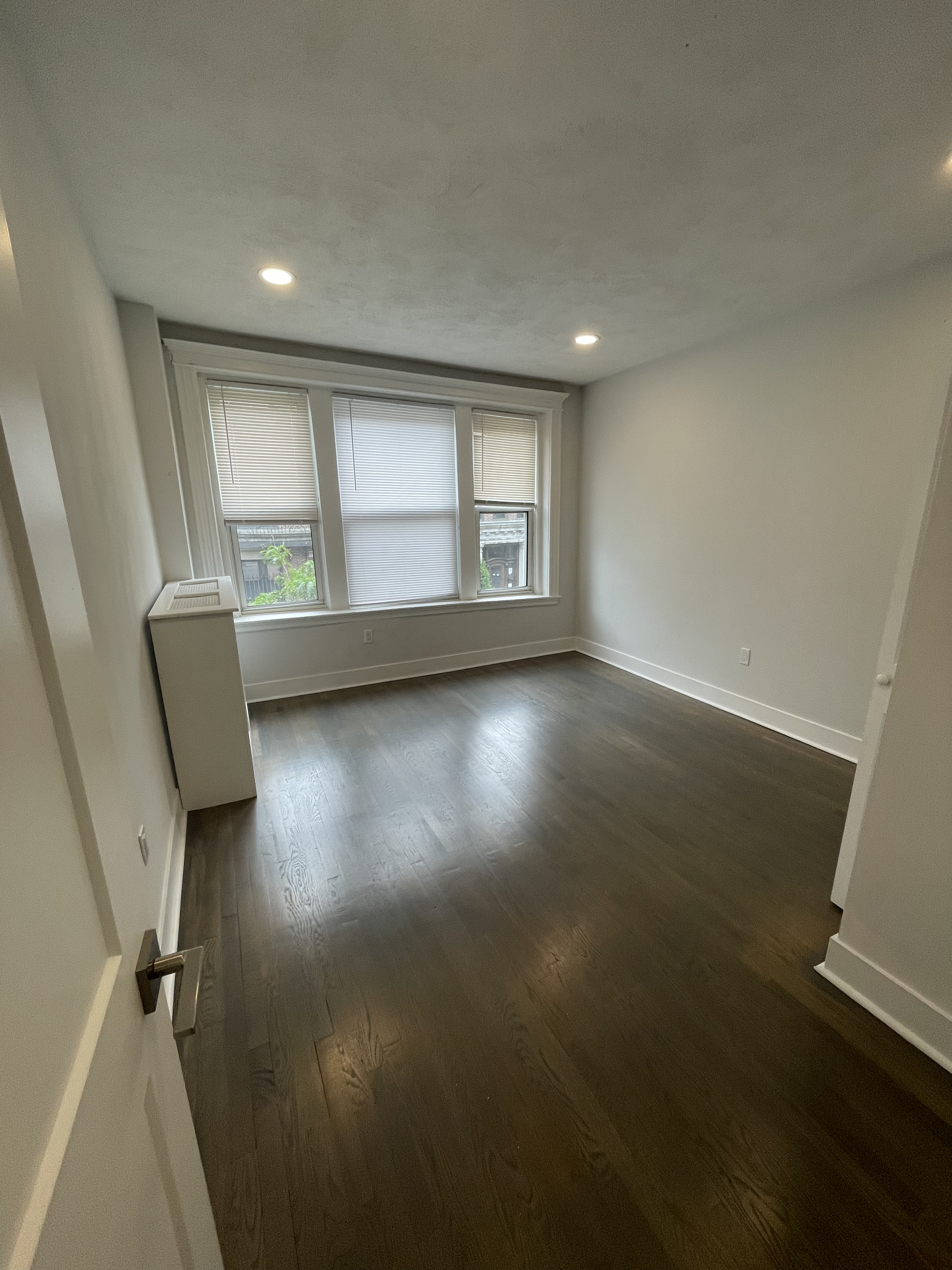 2 bed, 1 bath apartment for rent at 108 Jersey St Unit 6-1, Fenway — photo 3 of 14