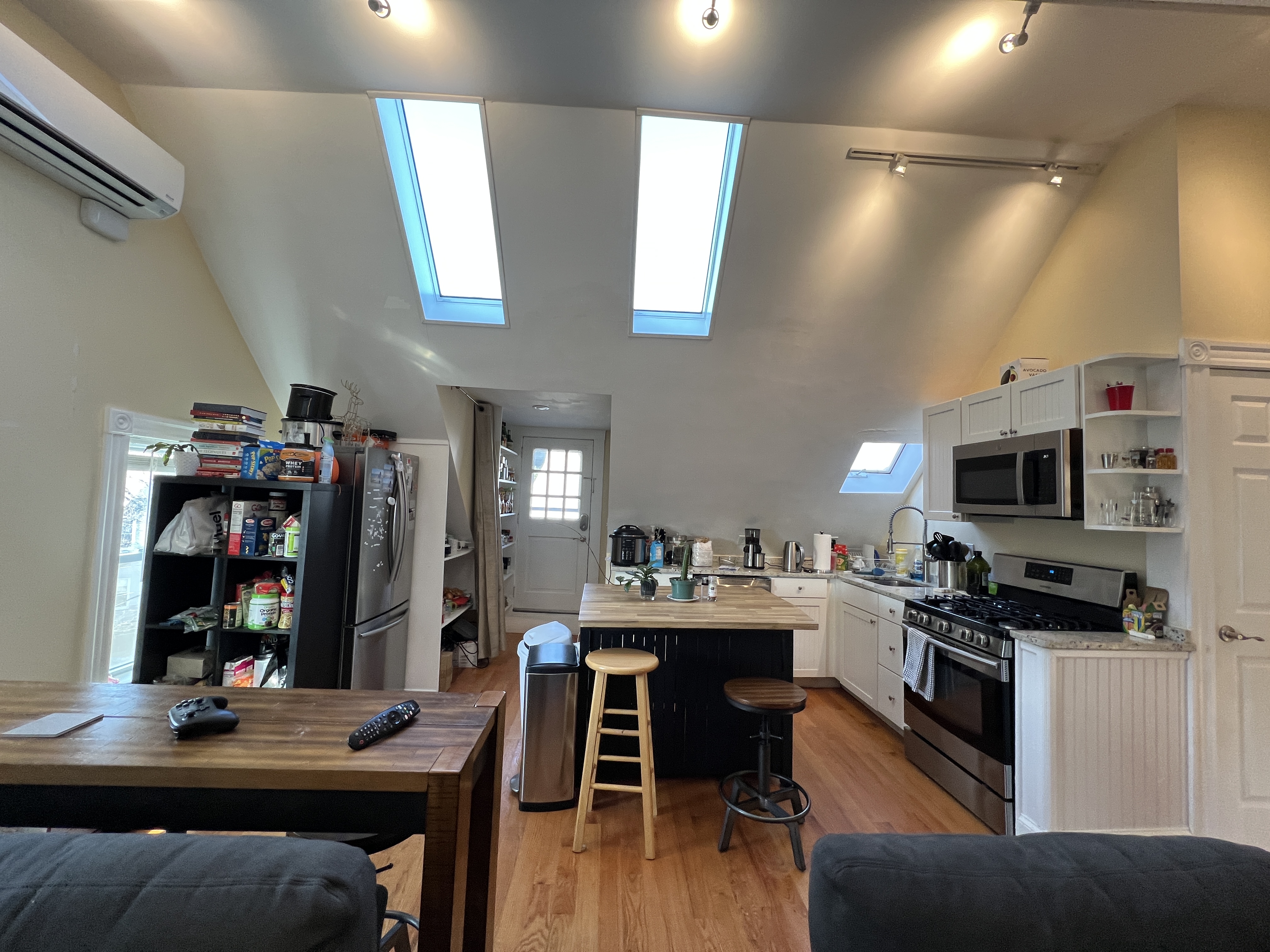 89 Morrison Ave, Powder House Square