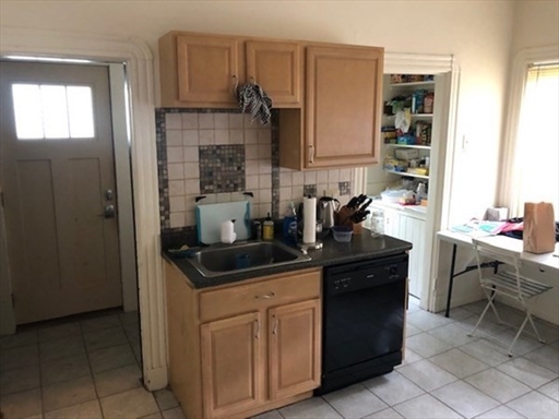 139 College Ave, Tufts