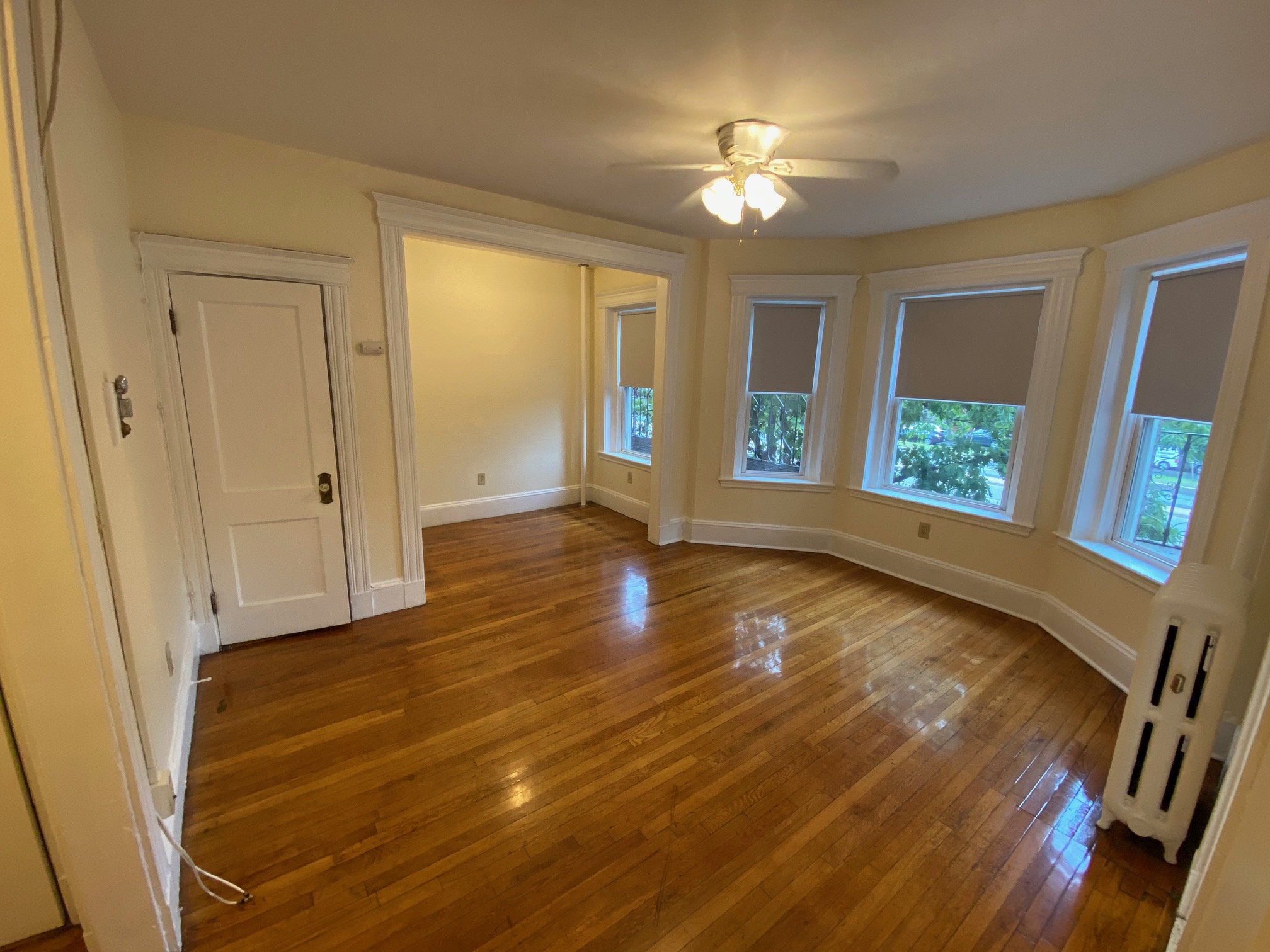 Studio bed, 1 bath apartment for rent at 1125 Commonwealth Ave Unit 30, Allston — photo 4 of 5