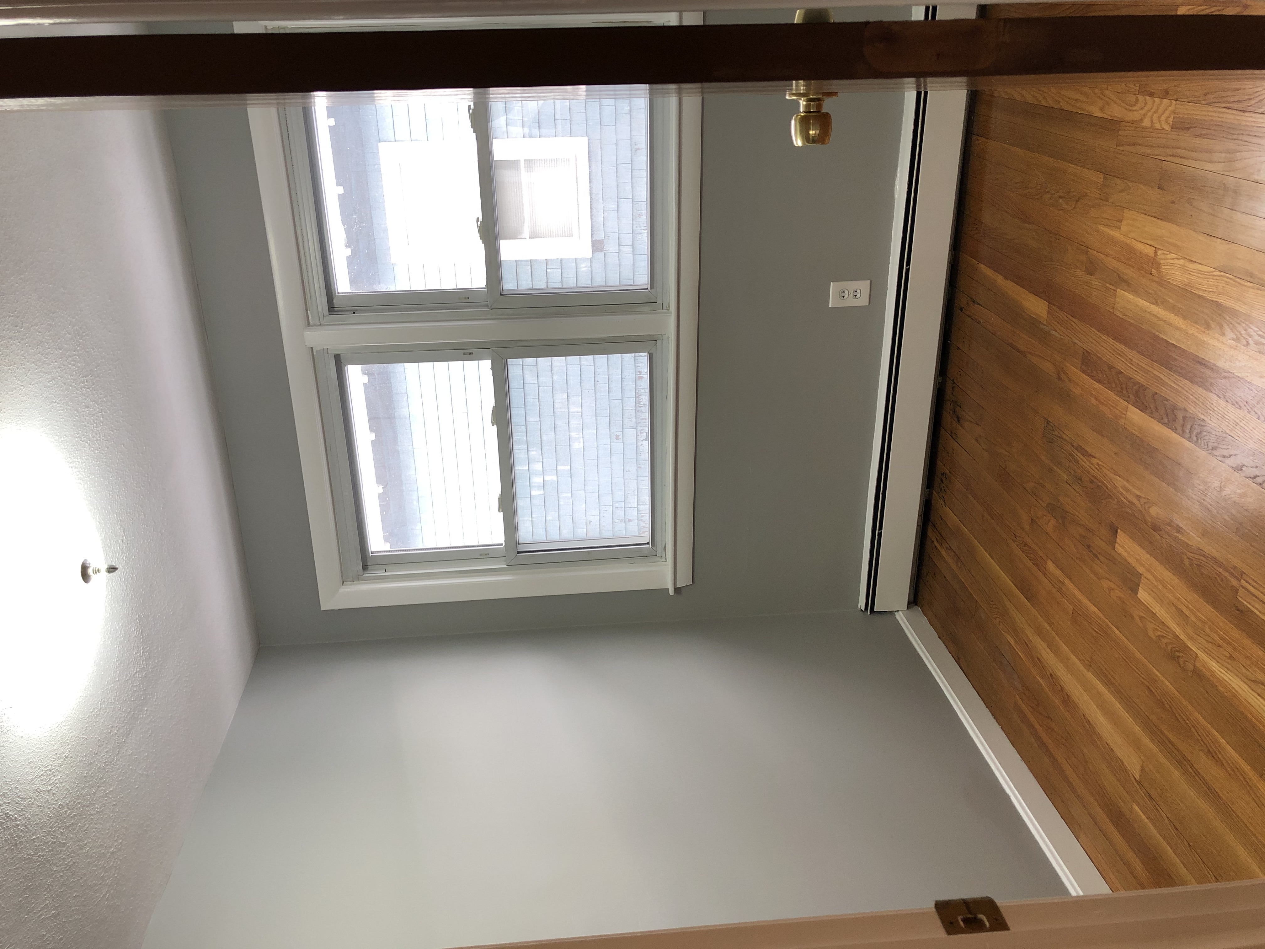 2.5 bed, 1 bath apartment for rent at 48 Nonantum St Unit 2, Brighton — photo 8 of 26