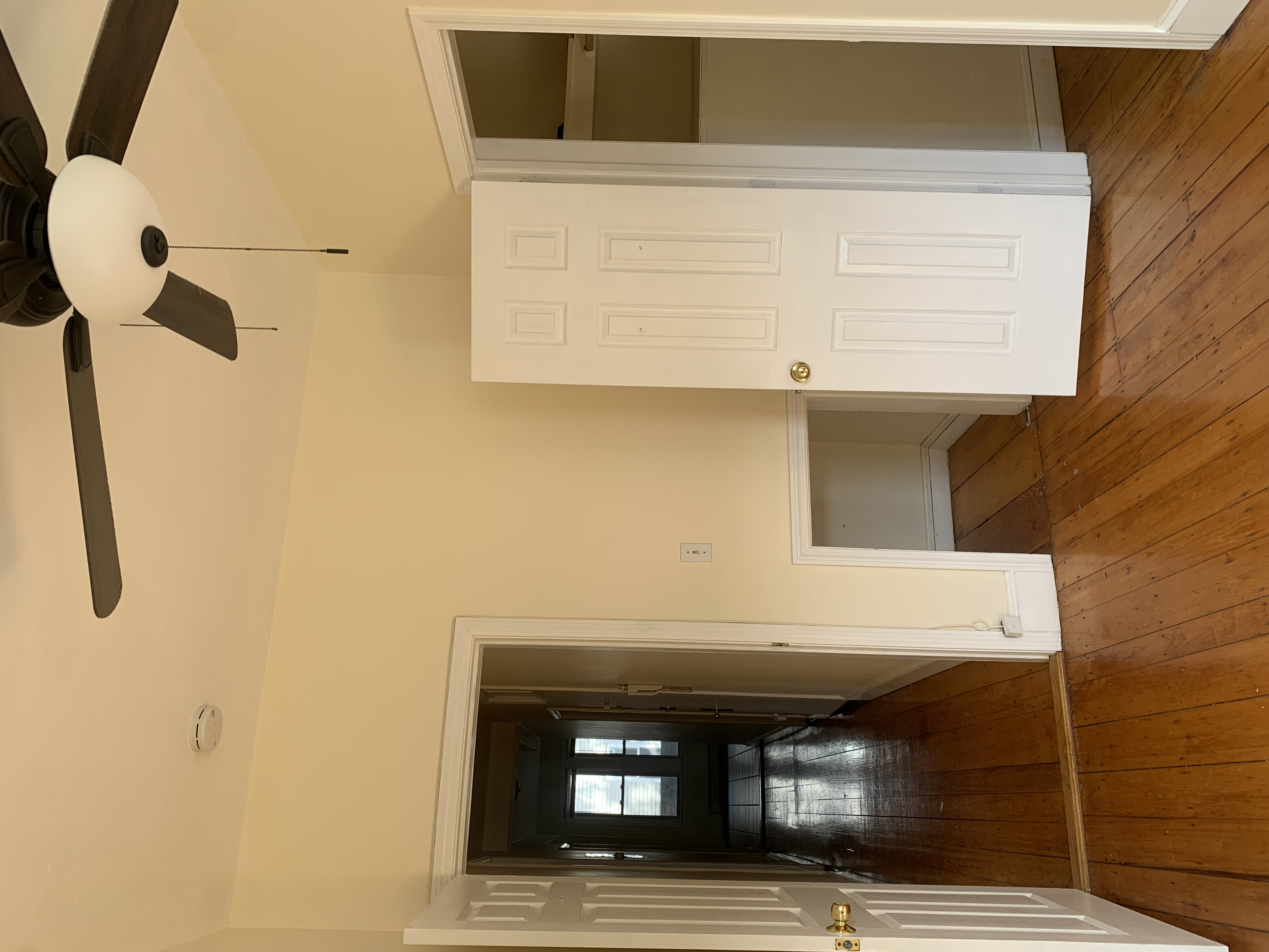 3 bed, 1.5 bath apartment for rent at 115 Hampshire St Unit 3, Inman Square — photo 3 of 26