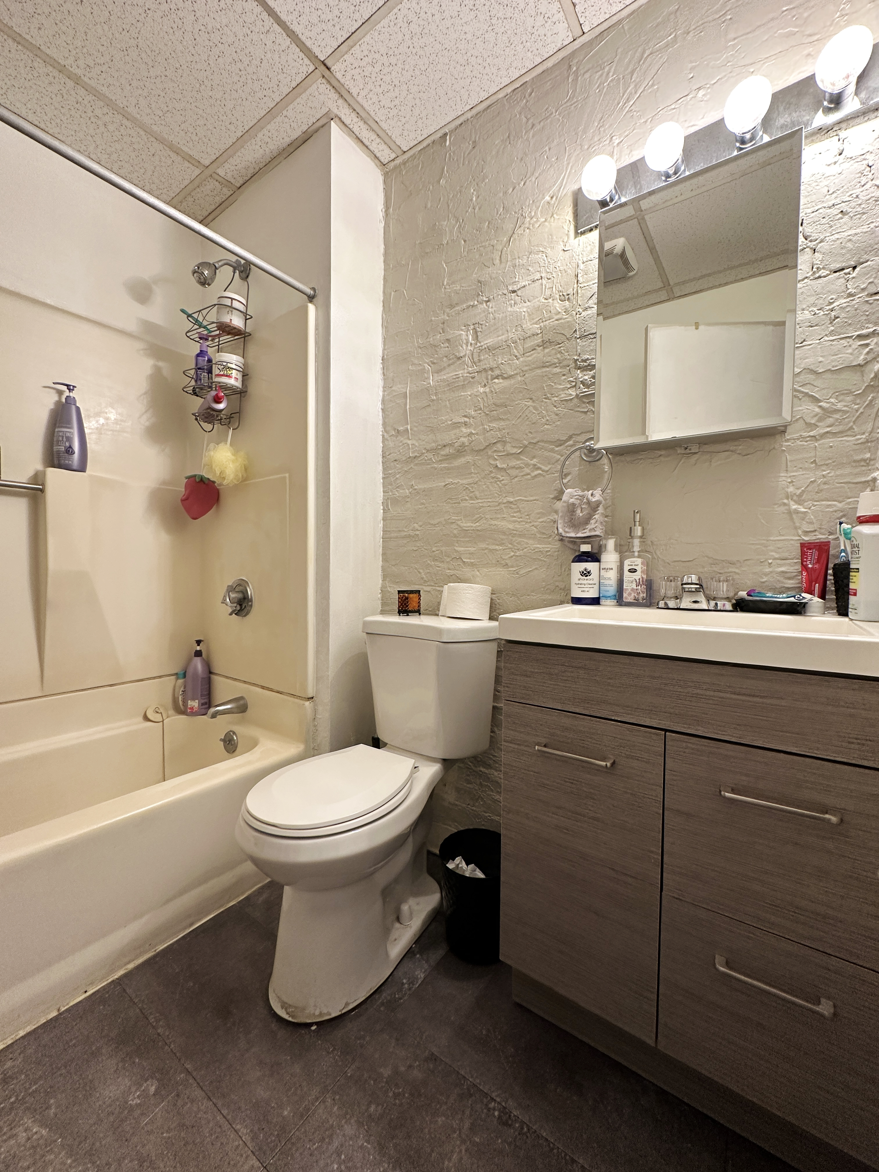 1 bed, 1 bath apartment for rent at 88 Broadway Unit 8, Chelsea — photo 2 of 8