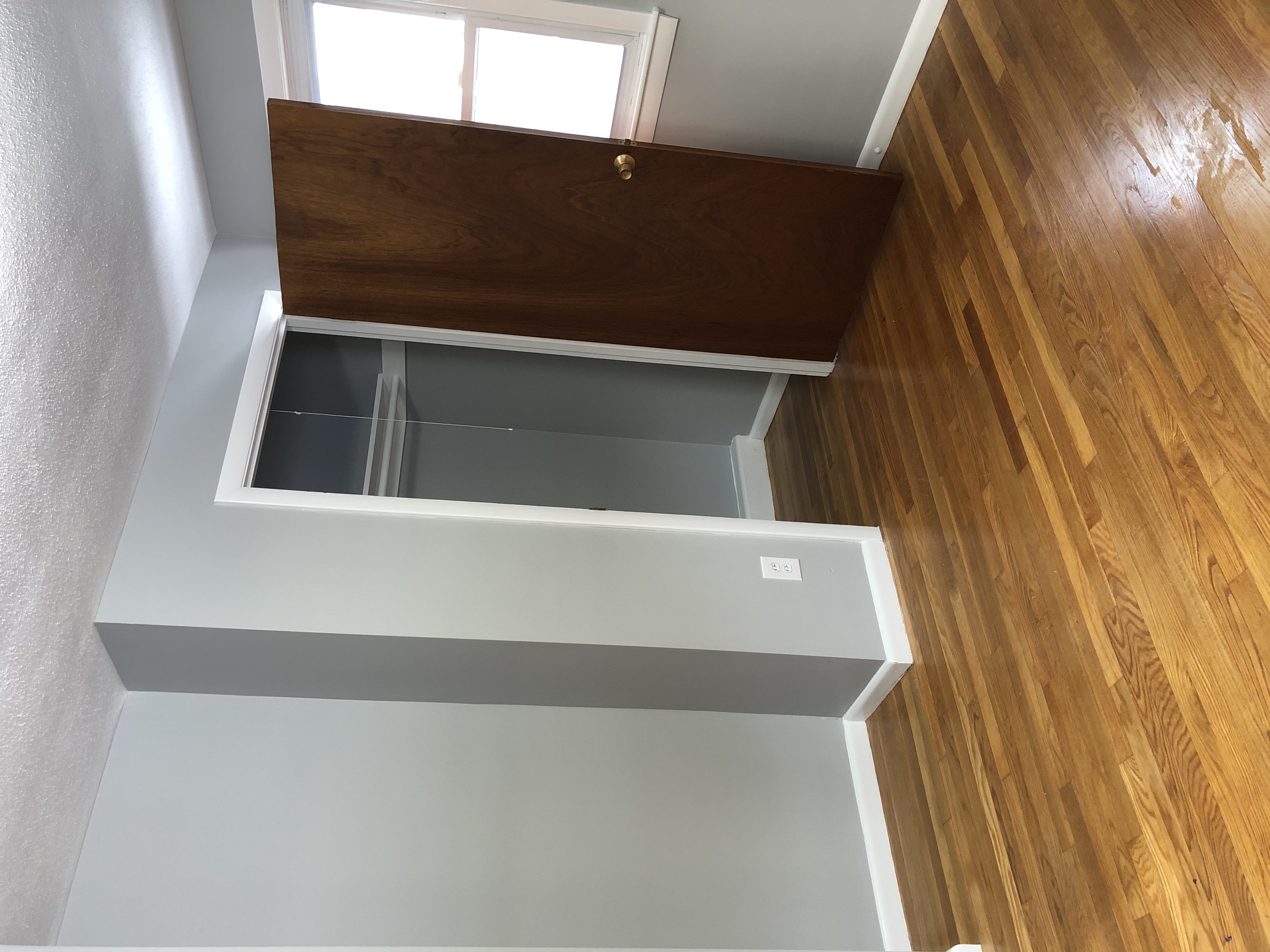 2.5 bed, 1 bath apartment for rent at 48 Nonantum St Unit 2, Brighton — photo 11 of 26