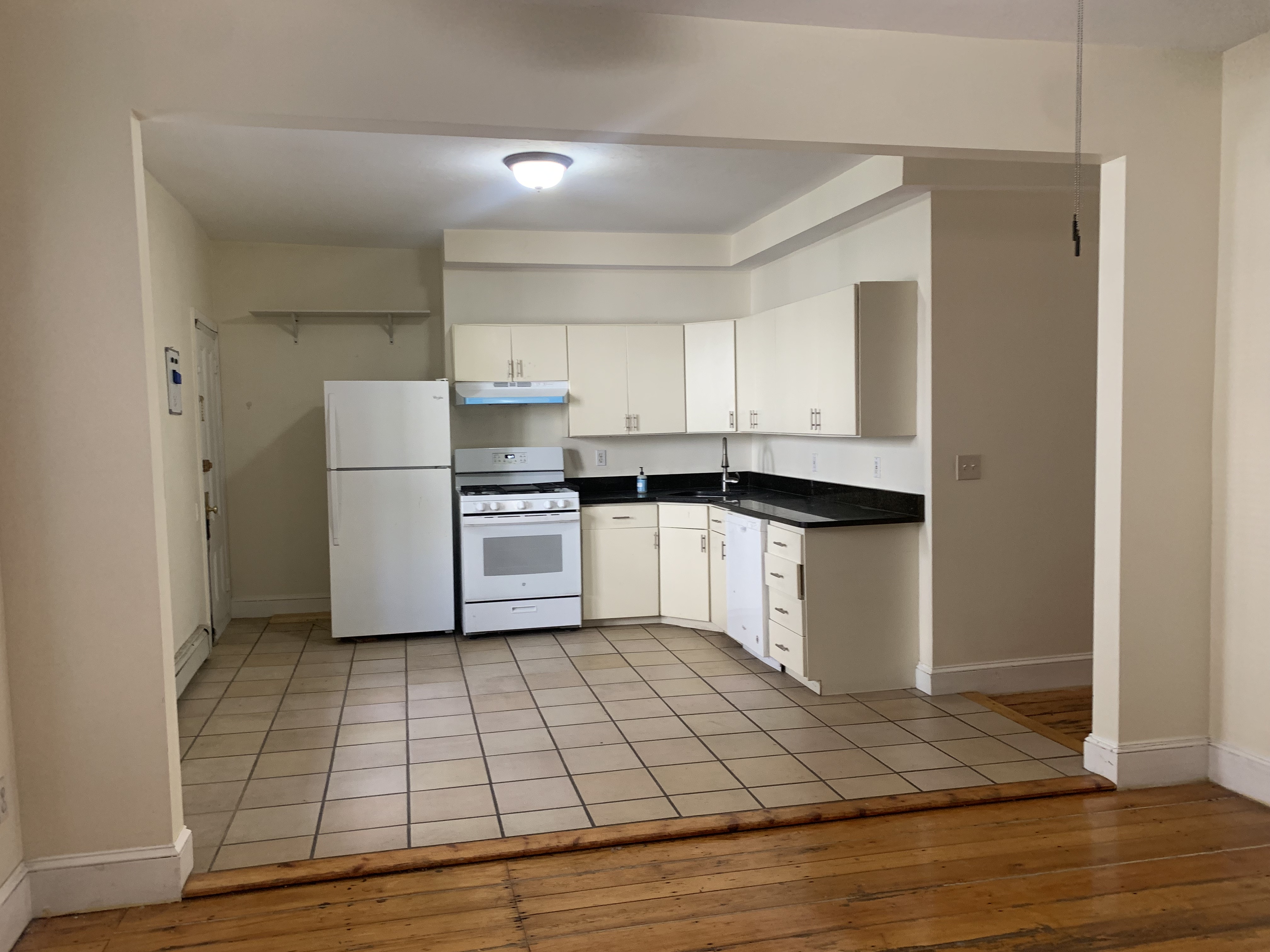 3 bed, 1.5 bath apartment for rent at 115 Hampshire St Unit 3, Inman Square — photo 20 of 26