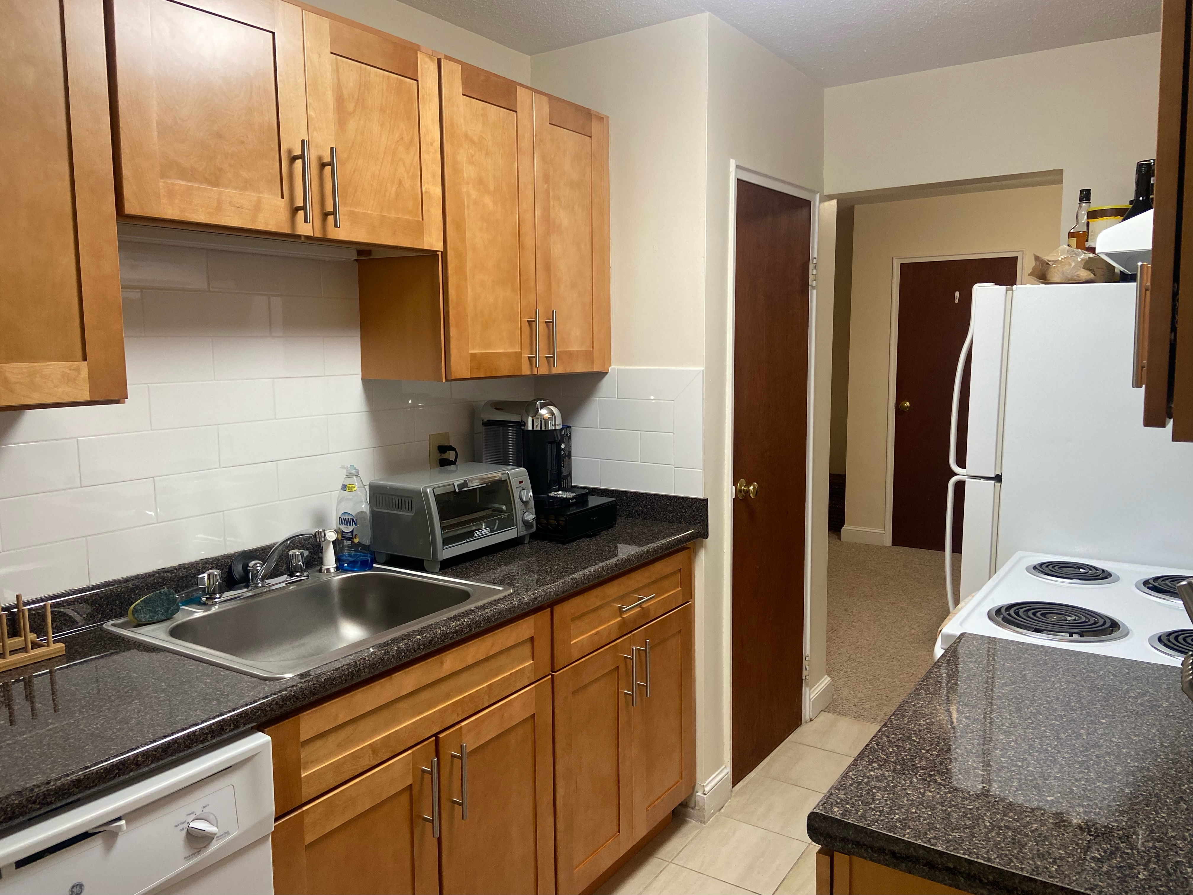 1 bed, 1 bath apartment for rent at 7 Brattle Dr Unit 7, Arlington — photo 4 of 7