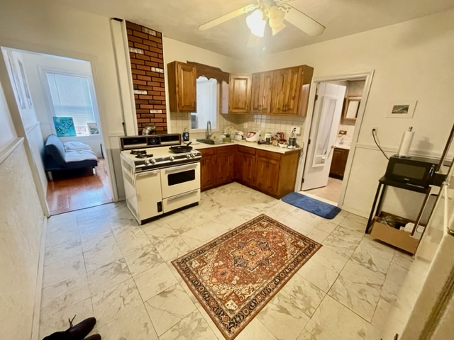 1 bed, 1 bath apartment for rent at 4 Garden Ct Unit 3A, North End — photo 2 of 9