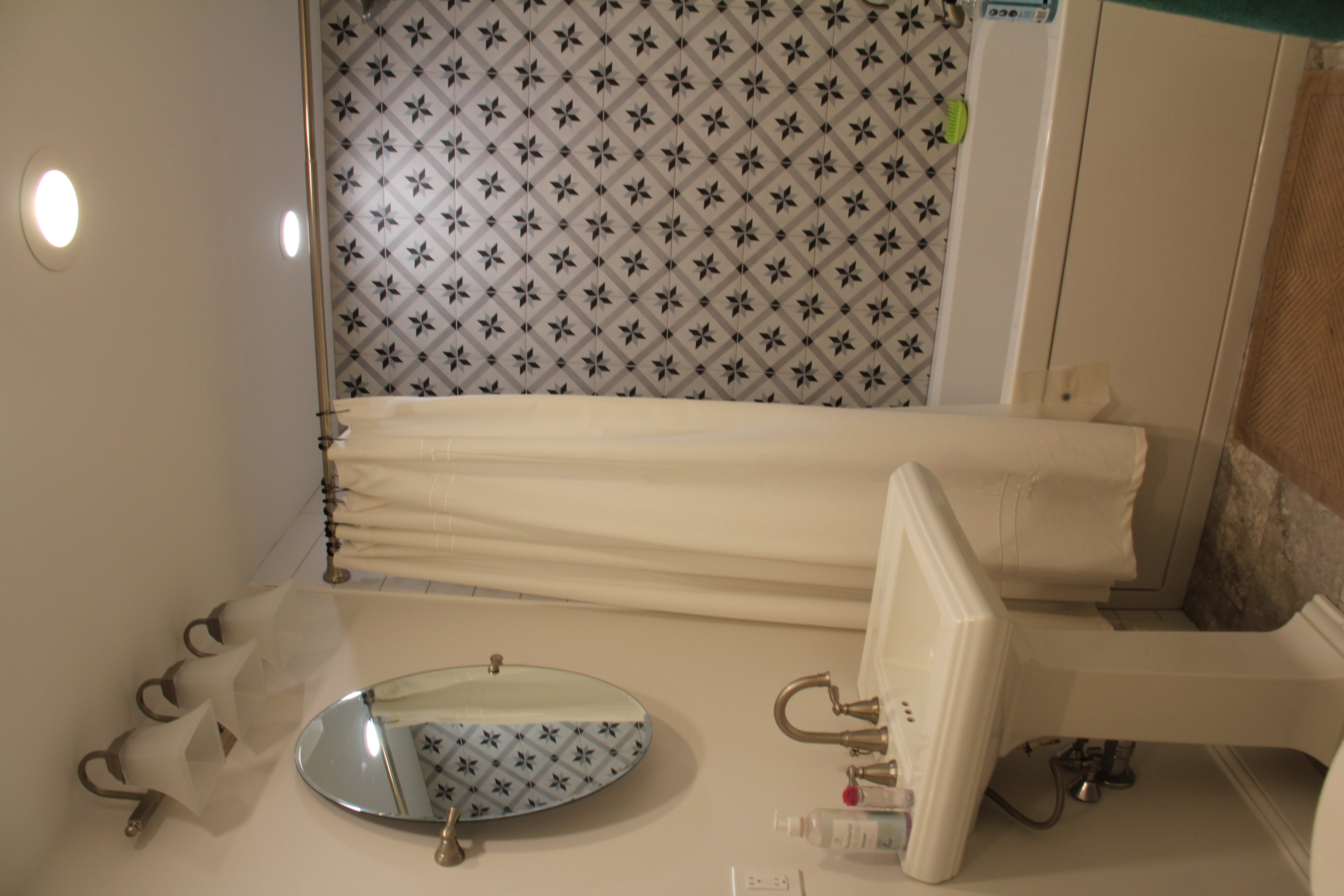 4 bed, 4+ bath apartment for rent at 14 Pearl Unit B, East Somerville — photo 12 of 34