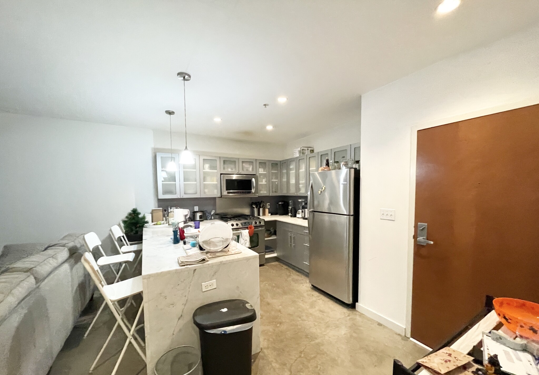 4 bed, 1 bath apartment for rent at 255 Northampton St Unit 603PH, Roxbury — photo 2 of 16