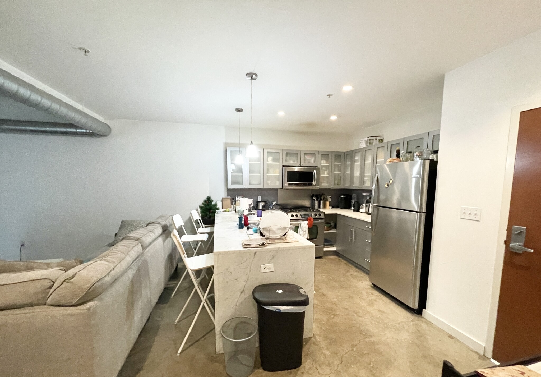4 bed, 1 bath apartment for rent at 255 Northampton St Unit 603PH, Roxbury — photo 5 of 16