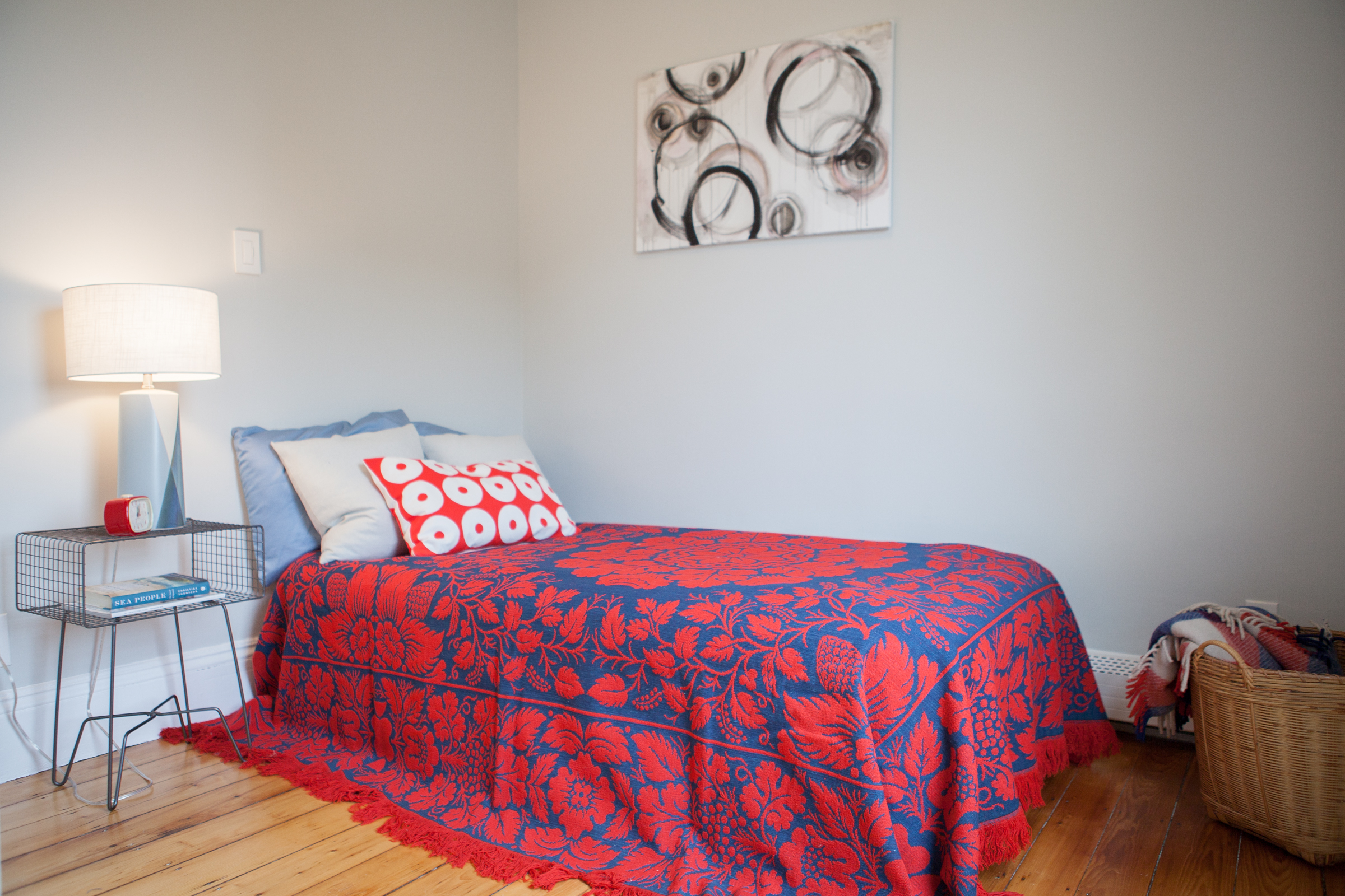 3 bed, 1 bath apartment for rent at 304 Washington St Unit 6, Central Square — photo 5 of 11
