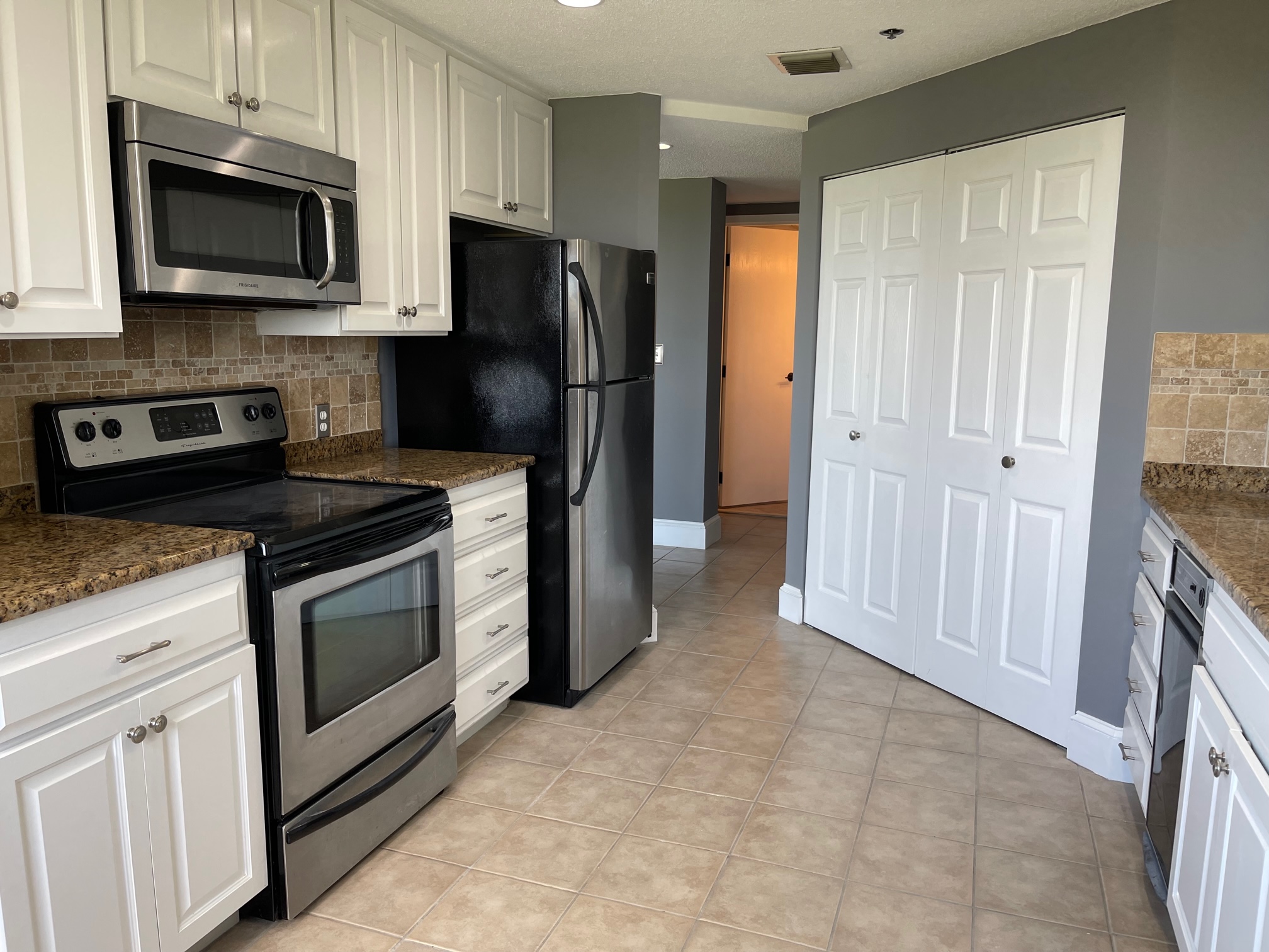 2 bed, 2 bath apartment for rent at 200 Burkhall St Unit 701, Weymouth — photo 6 of 22