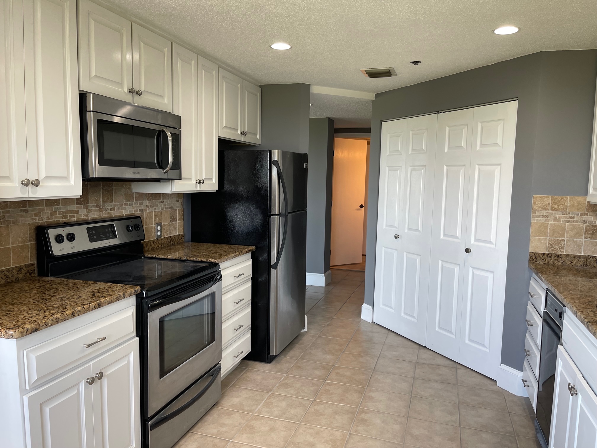 2 bed, 2 bath apartment for rent at 200 Burkhall St Unit 701, Weymouth — photo 7 of 22
