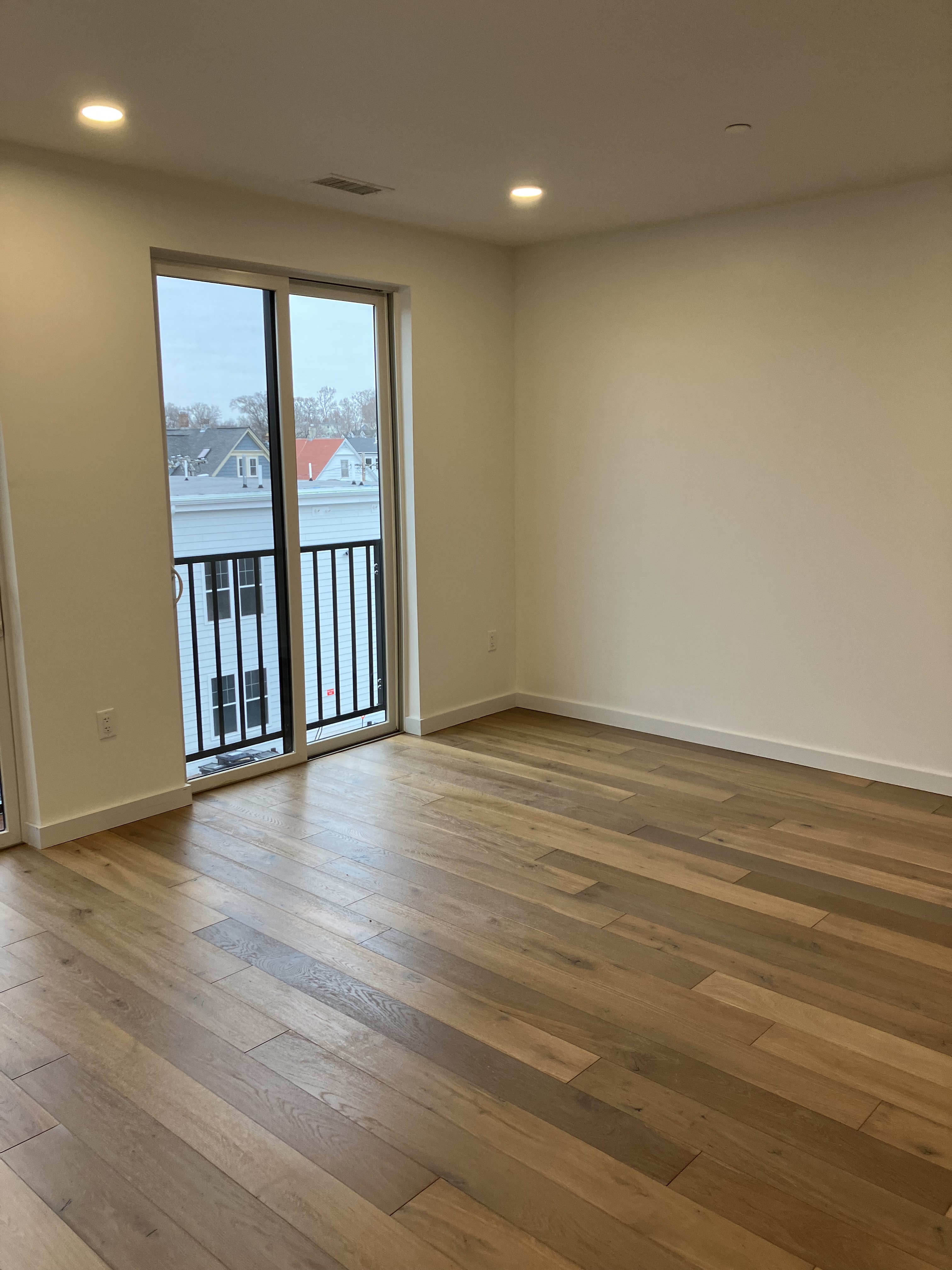 Studio bed, 1 bath apartment for rent at 97 Elmwood St Unit 307, North Cambridge — photo 12 of 16
