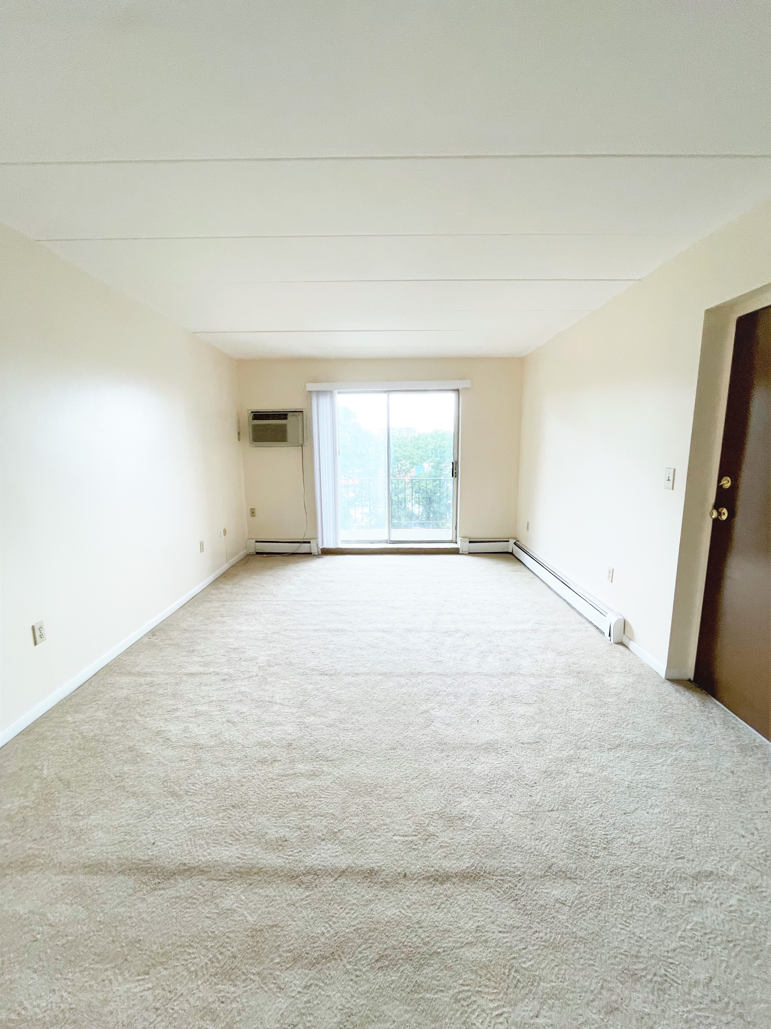 2 bed, 1 bath apartment for rent at 225 Independence Ave Unit 24, Quincy — photo 2 of 9