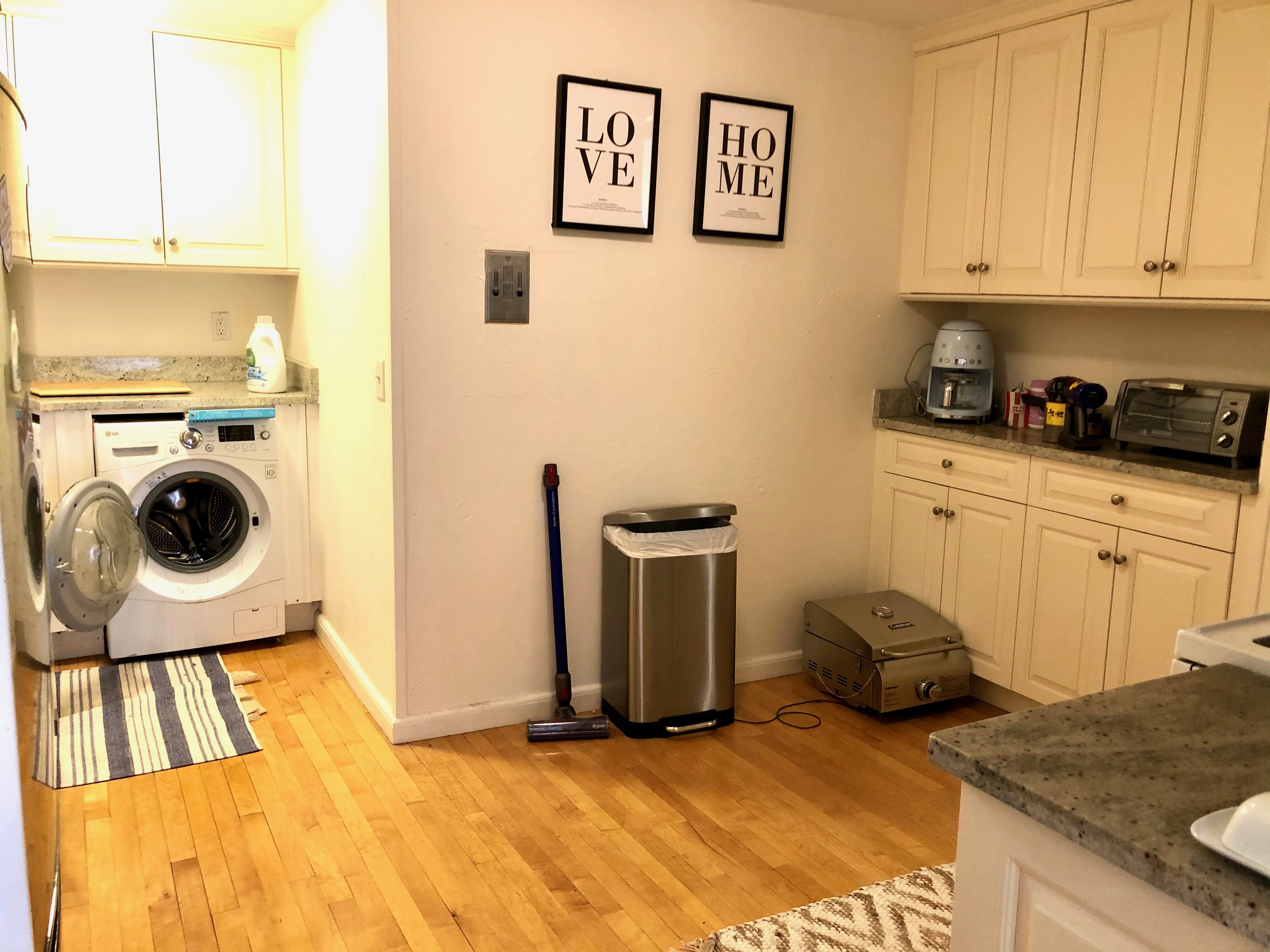1 bed, 1 bath apartment for rent at 247 Newbury St Unit 33F, Back Bay — photo 9 of 12