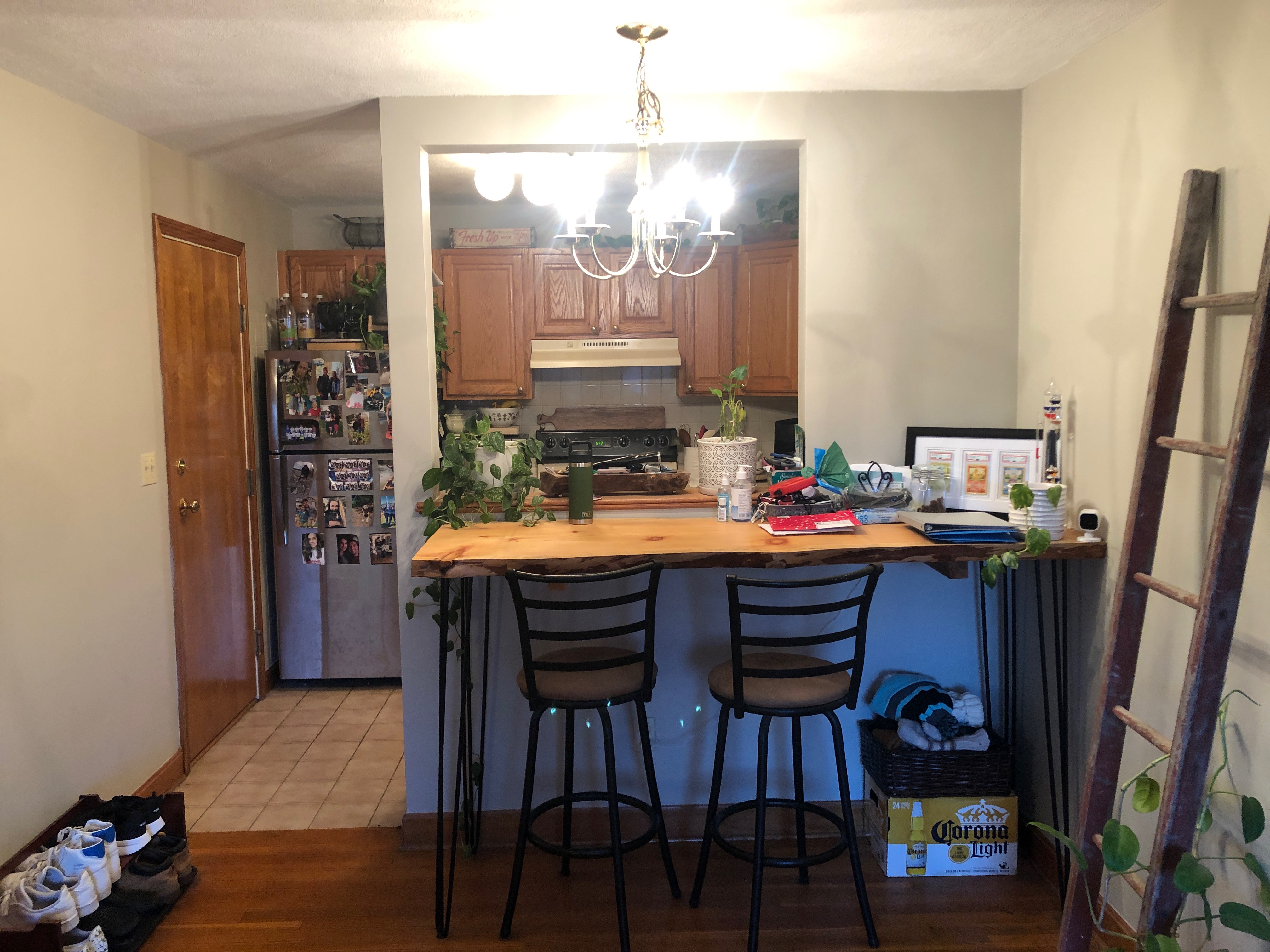 2 bed, 1 bath apartment for rent at 288 Grove St Unit 11, Newton