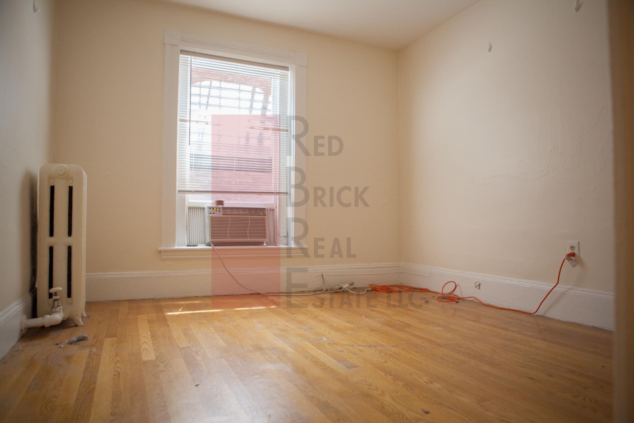 1 bed, 1 bath apartment for rent at 52 Joy St Unit 2, Beacon Hill — photo 1 of 6