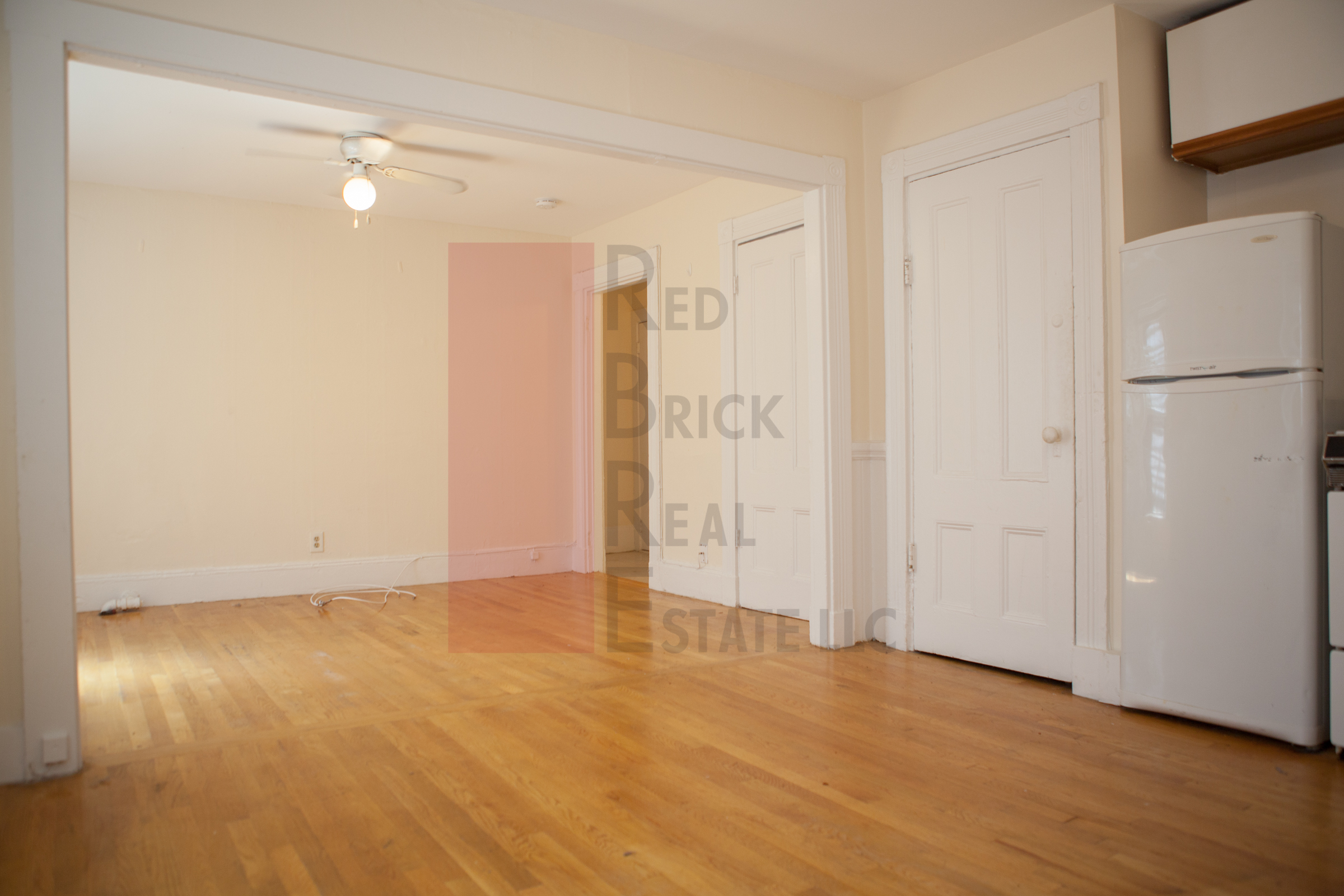 1 bed, 1 bath apartment for rent at 52 Joy St Unit 2, Beacon Hill — photo 3 of 6