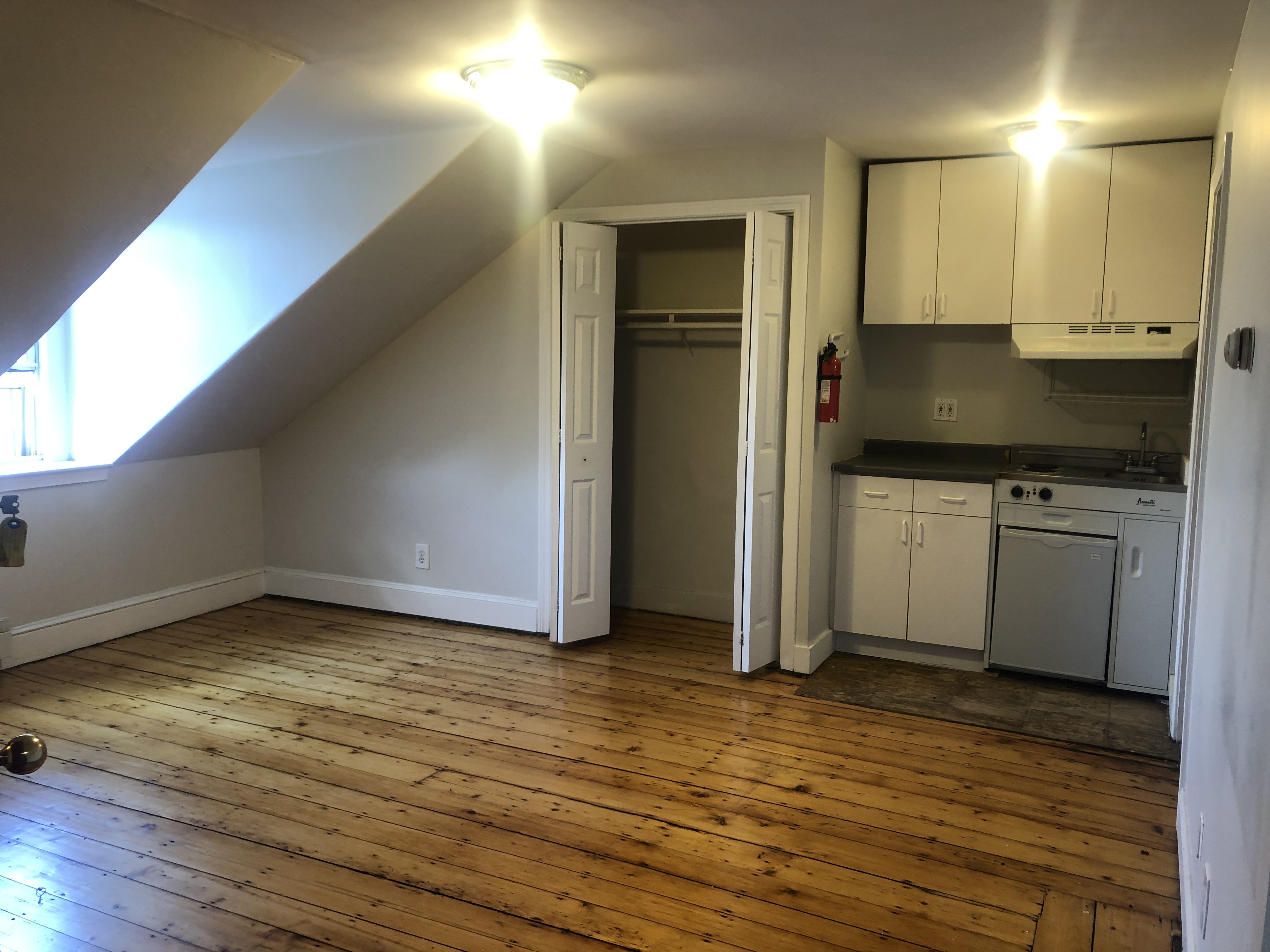 614 Massachusetts Ave, South End