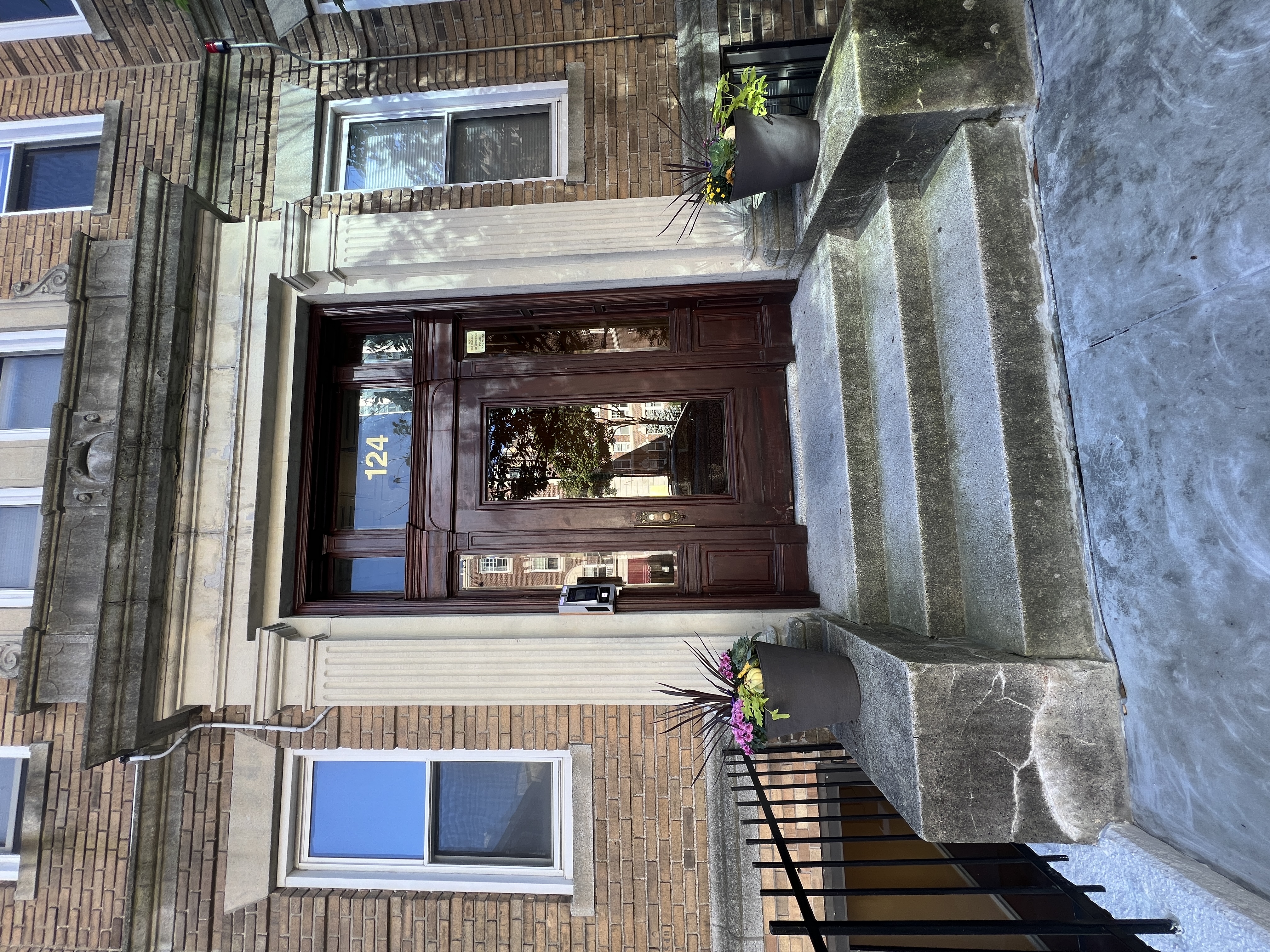 124 Peterborough St, Fenway