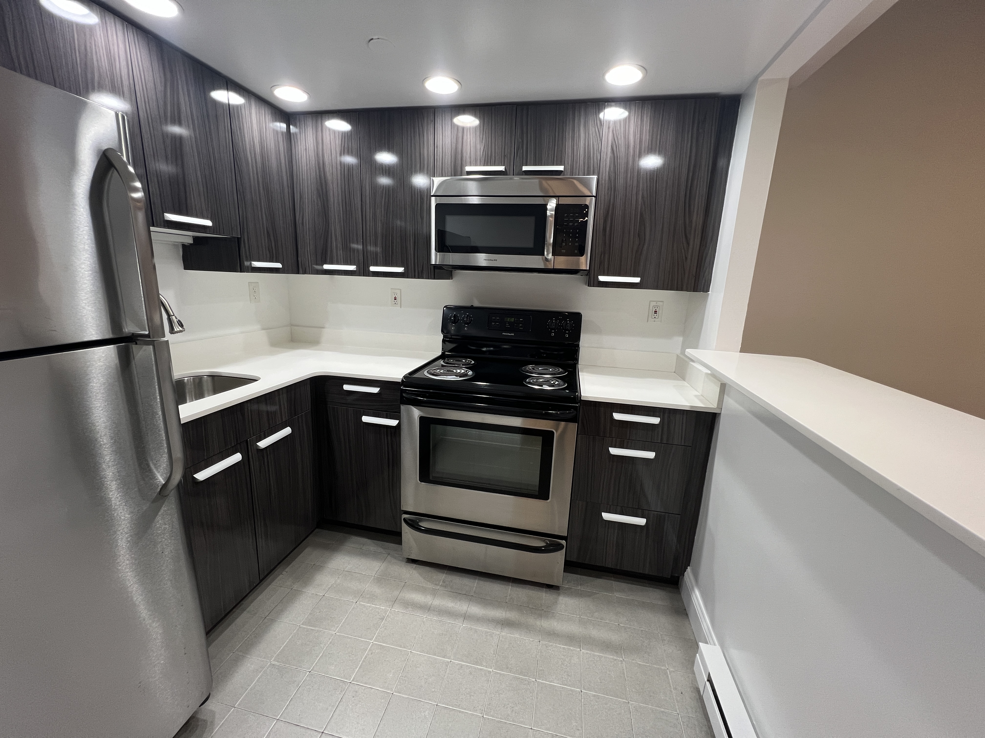 124 Peterborough St, Fenway