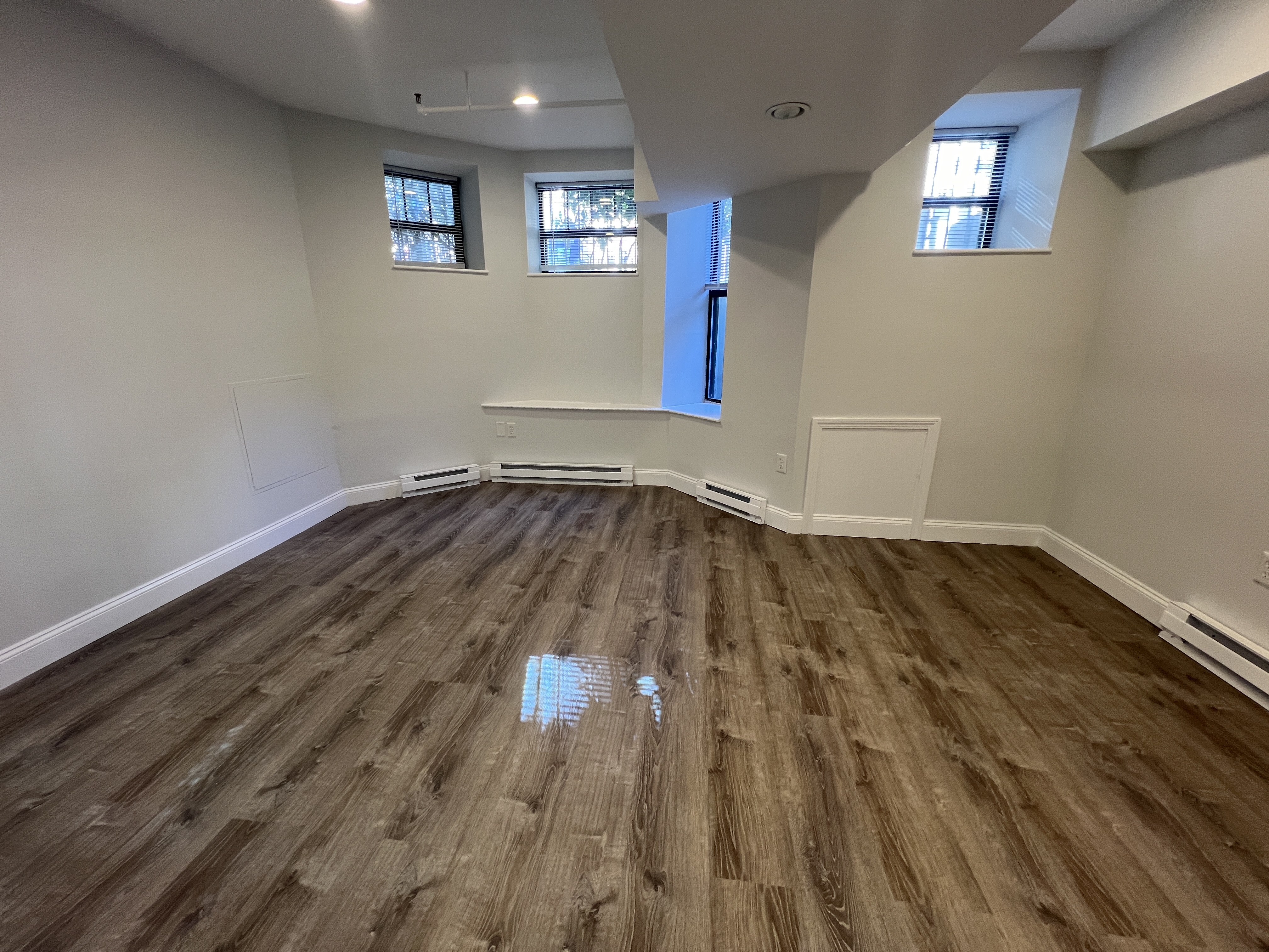 124 Peterborough St, Fenway