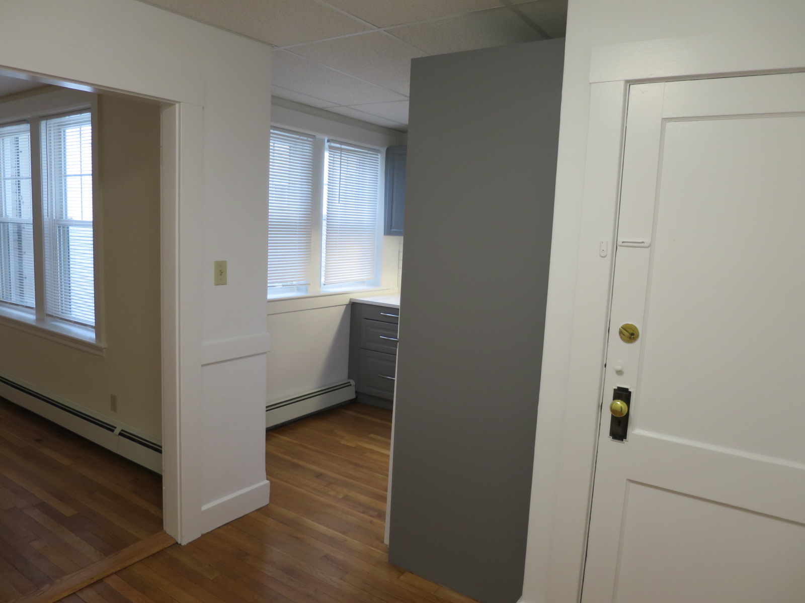 1 bed, 1 bath apartment for rent at 36 College Ave Unit 34, Davis Square — photo 5 of 11