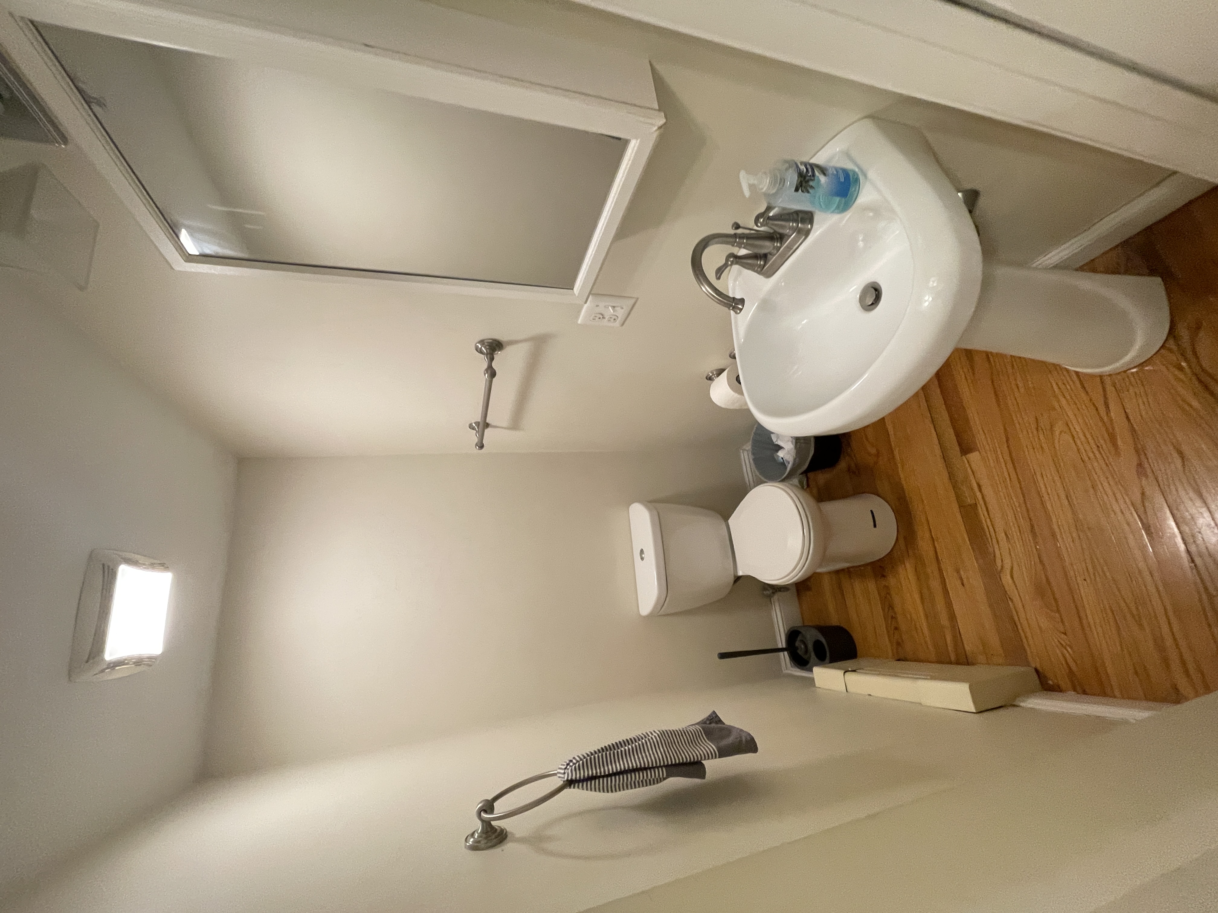 4 bed, 1.5 bath apartment for rent at 84 Fenway Unit 1, Fenway — photo 3 of 8