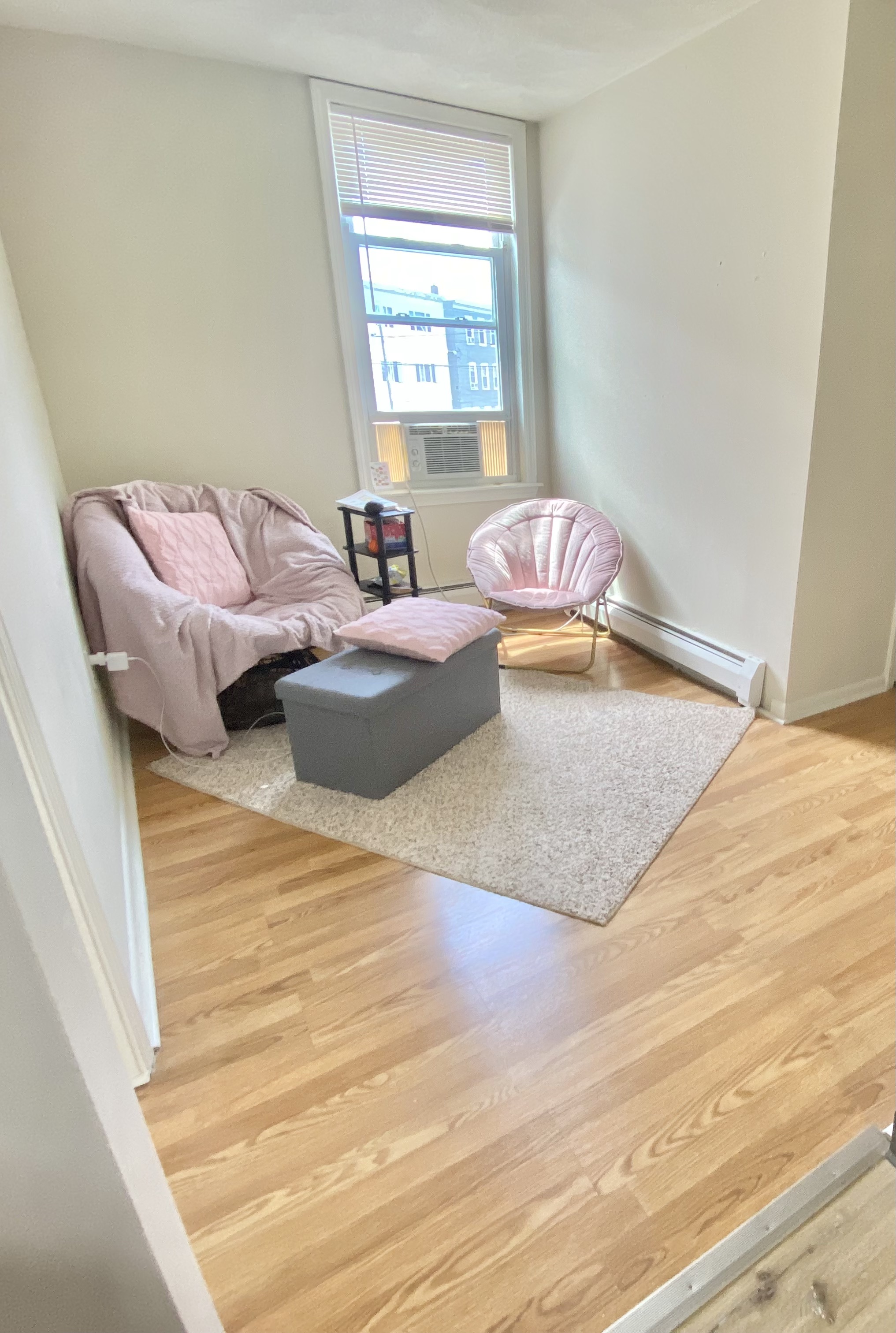 1 bed, 1 bath apartment for rent at 8 Medford St Unit 2R, East Somerville — photo 5 of 6