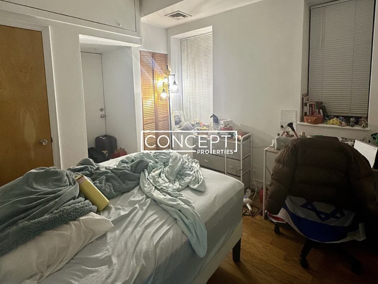 64 Louis Prang St, Longwood