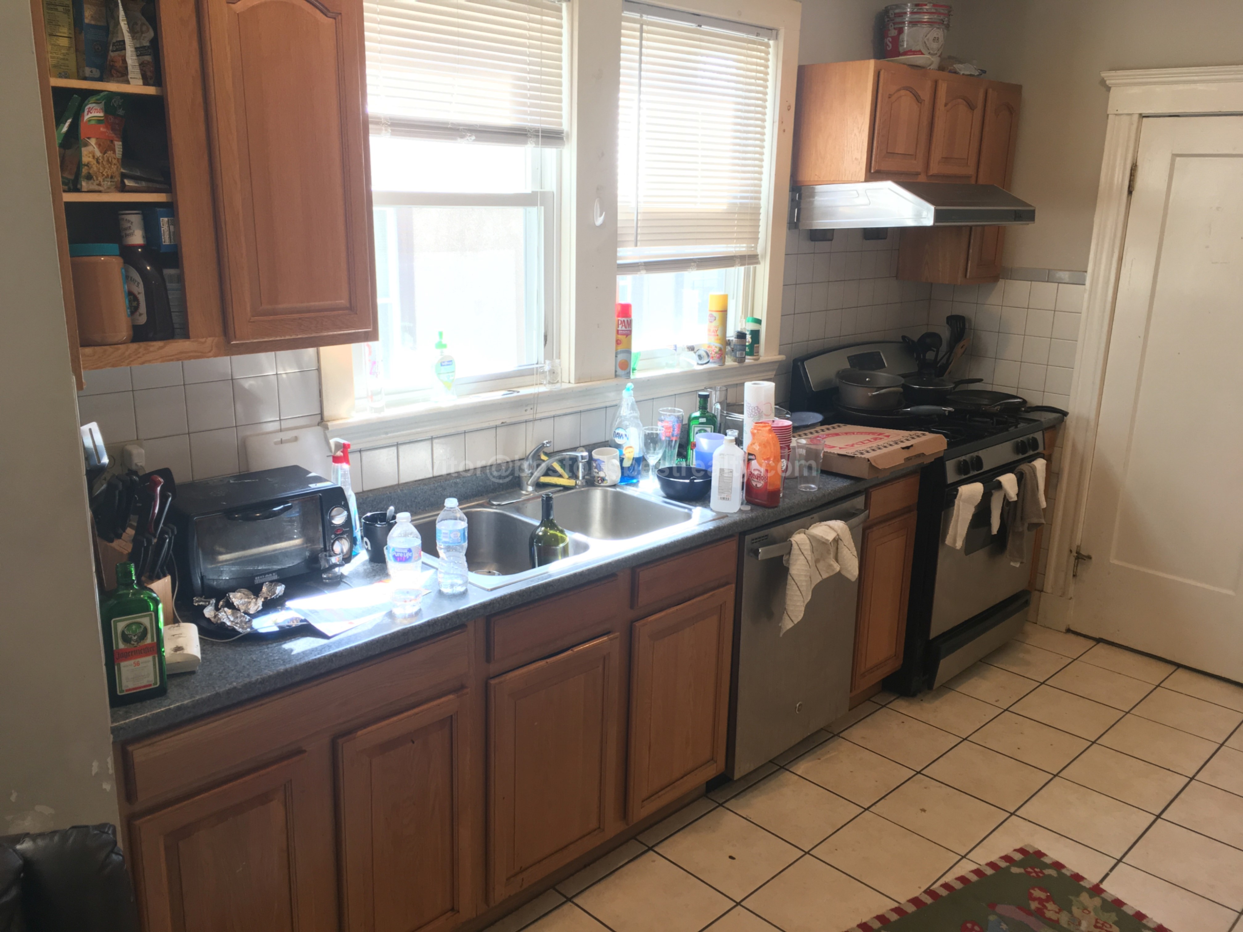 6 bed, 3 bath apartment for rent at 43 Long Ave Unit 1, Allston — photo 1 of 2