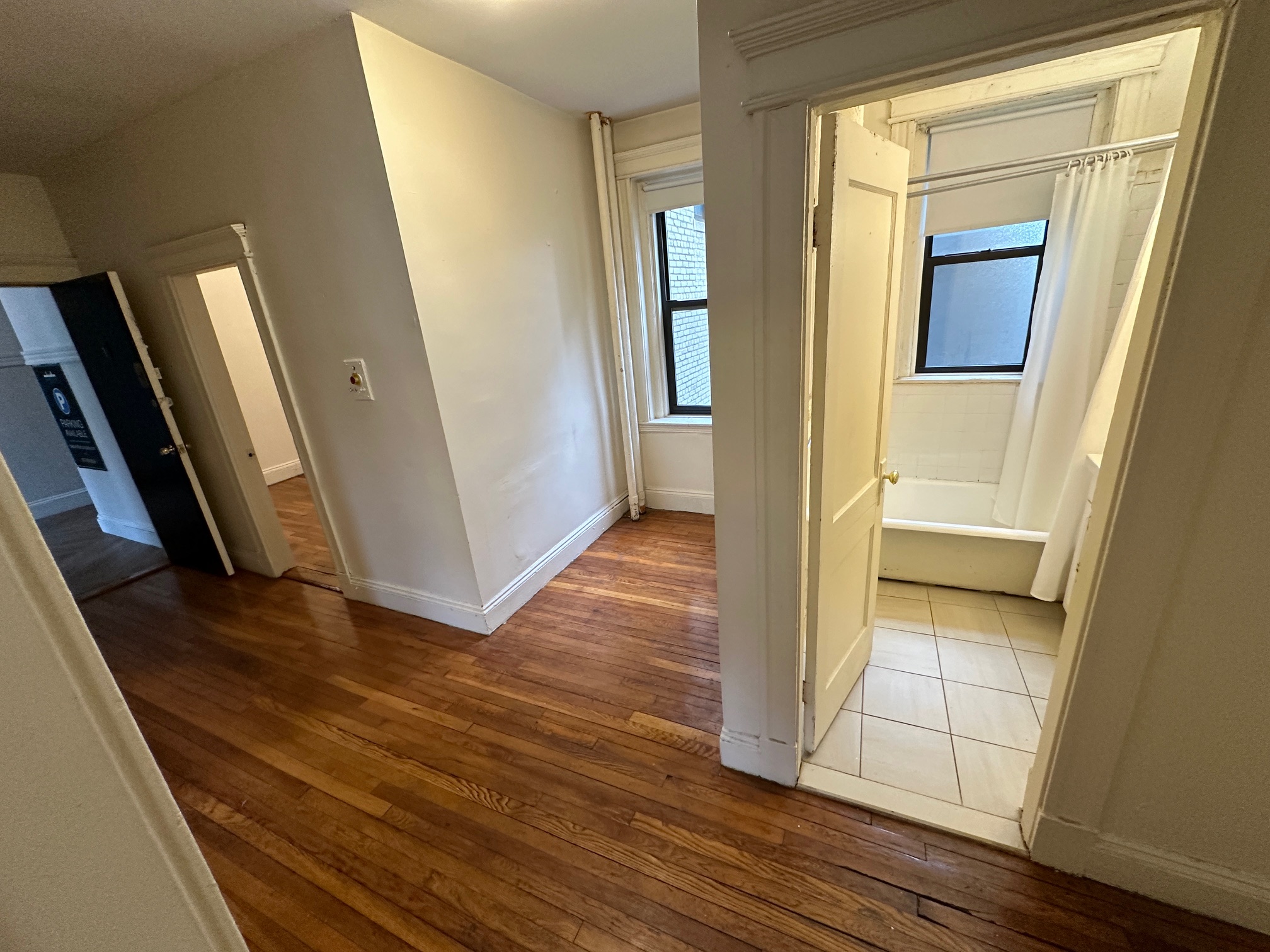 3 bed, 1 bath apartment for rent at 1144 Commonwealth Ave Unit 1, Allston — photo 8 of 8