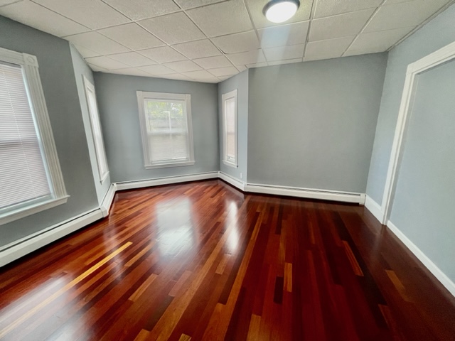3.5 bed, 1 bath apartment for rent at 7 Grafton St Unit 2, Dorchester — photo 14 of 20