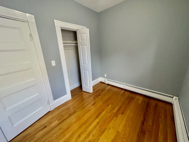3.5 bed, 1 bath apartment for rent at 7 Grafton St Unit 2, Dorchester — photo 20 of 20