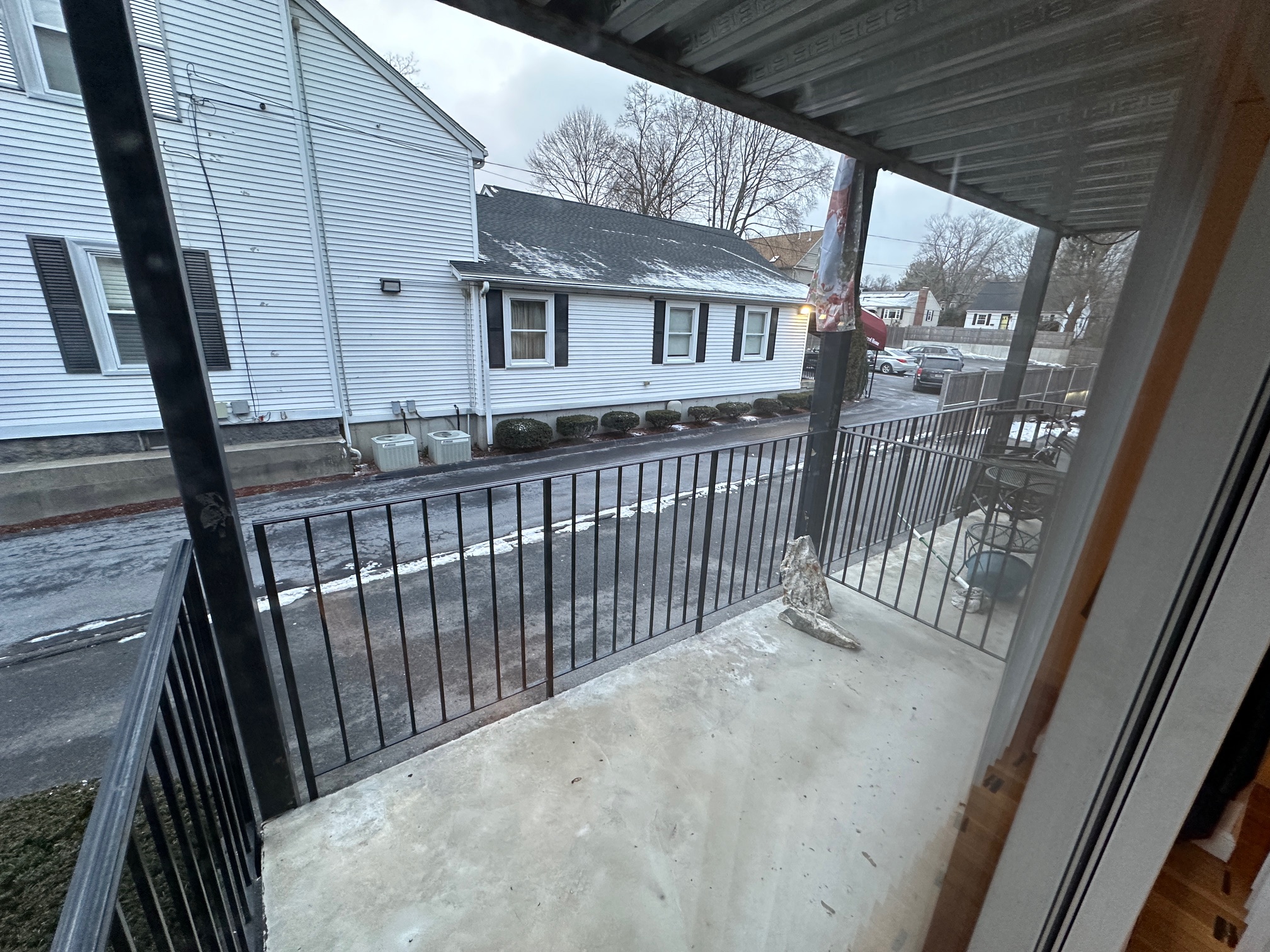 Studio bed, 1 bath apartment for rent at 1799 Centre St Unit 16, West Roxbury — photo 8 of 10