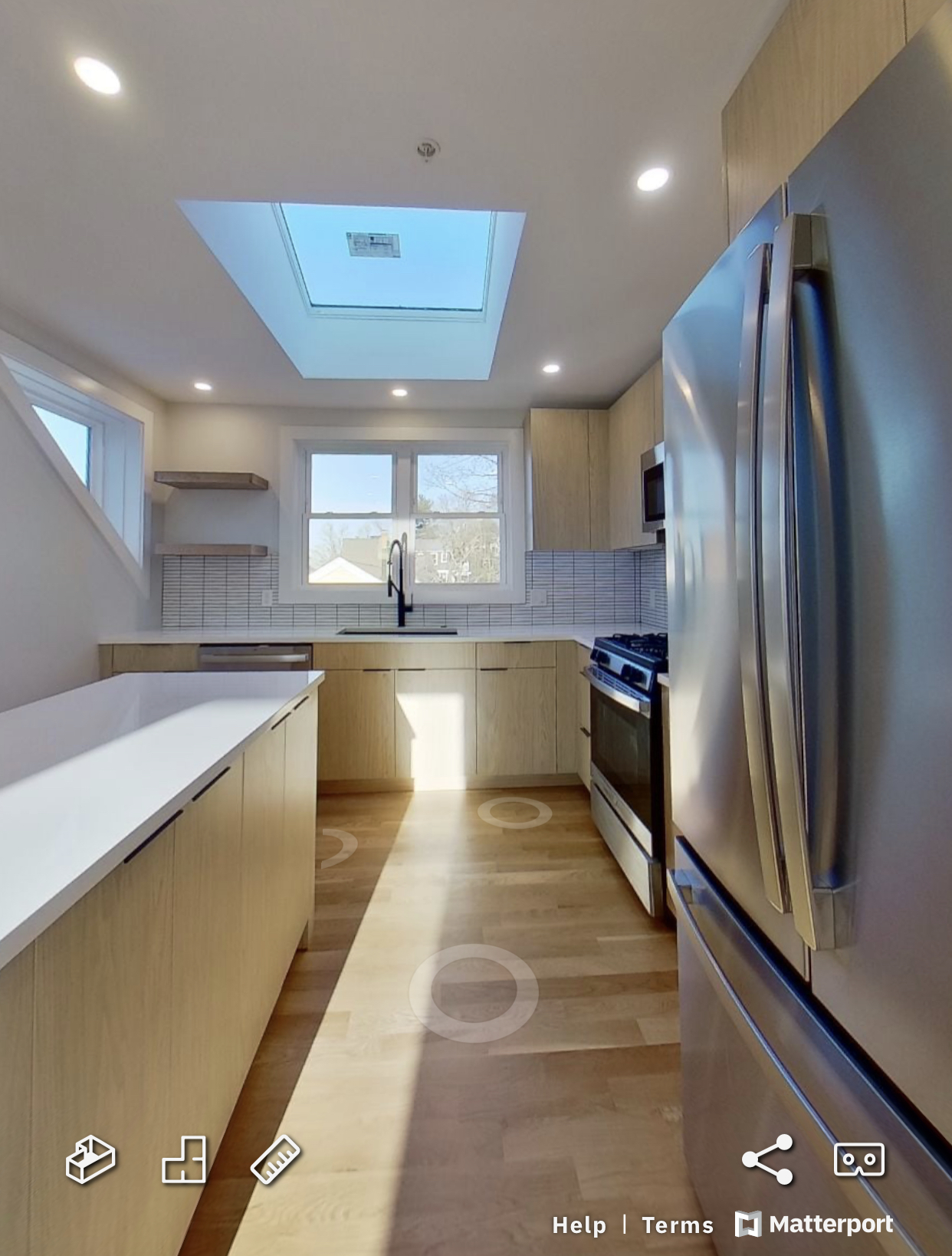 9 Wenham St, Jamaica Plain