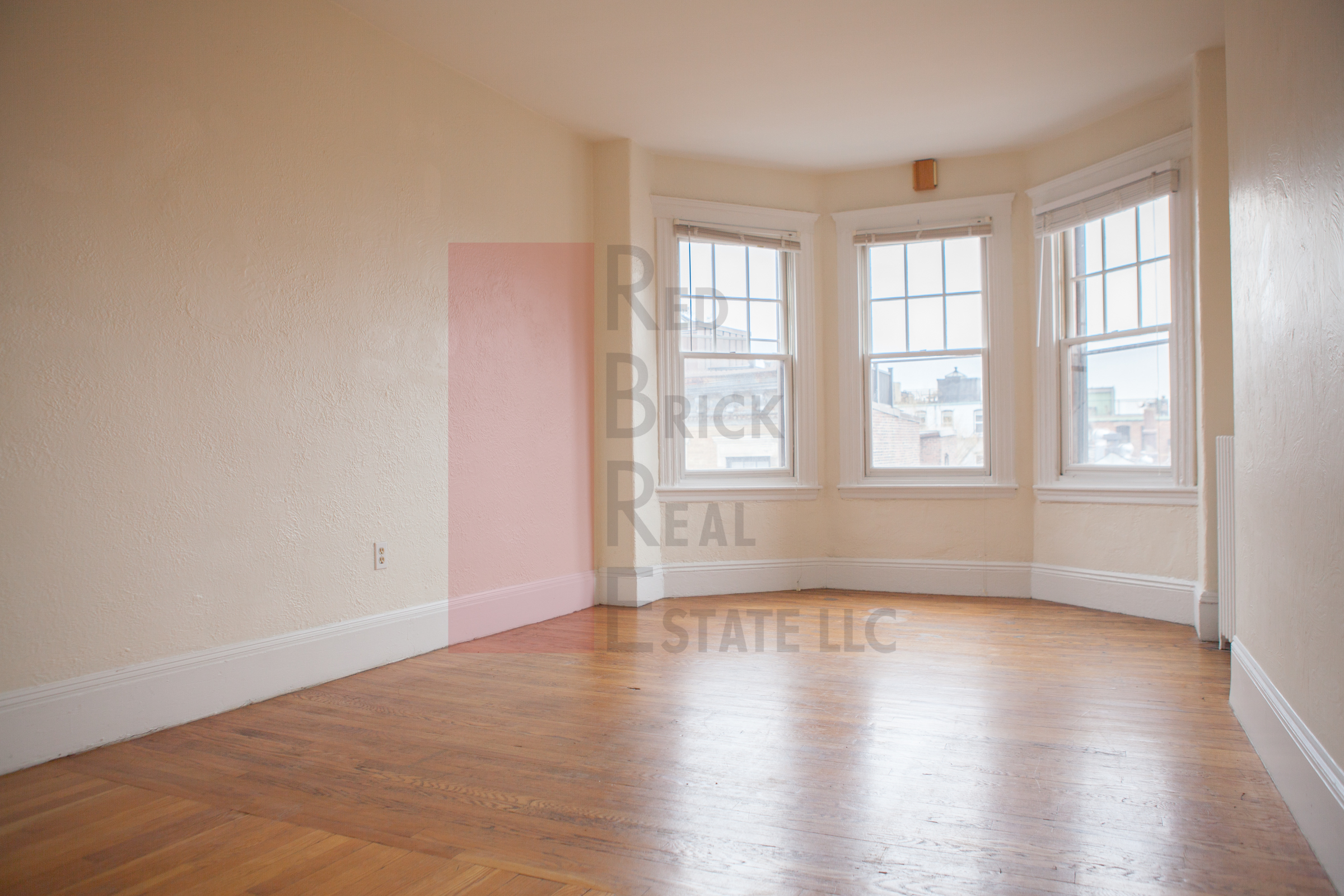 1 bed, 1 bath apartment for rent at 28 Anderson St Unit 15, Beacon Hill — photo 1 of 5