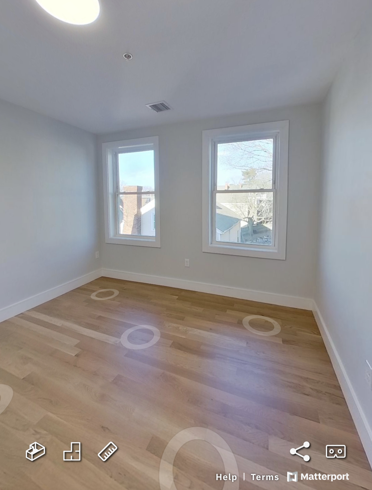 9 Wenham St, Jamaica Plain